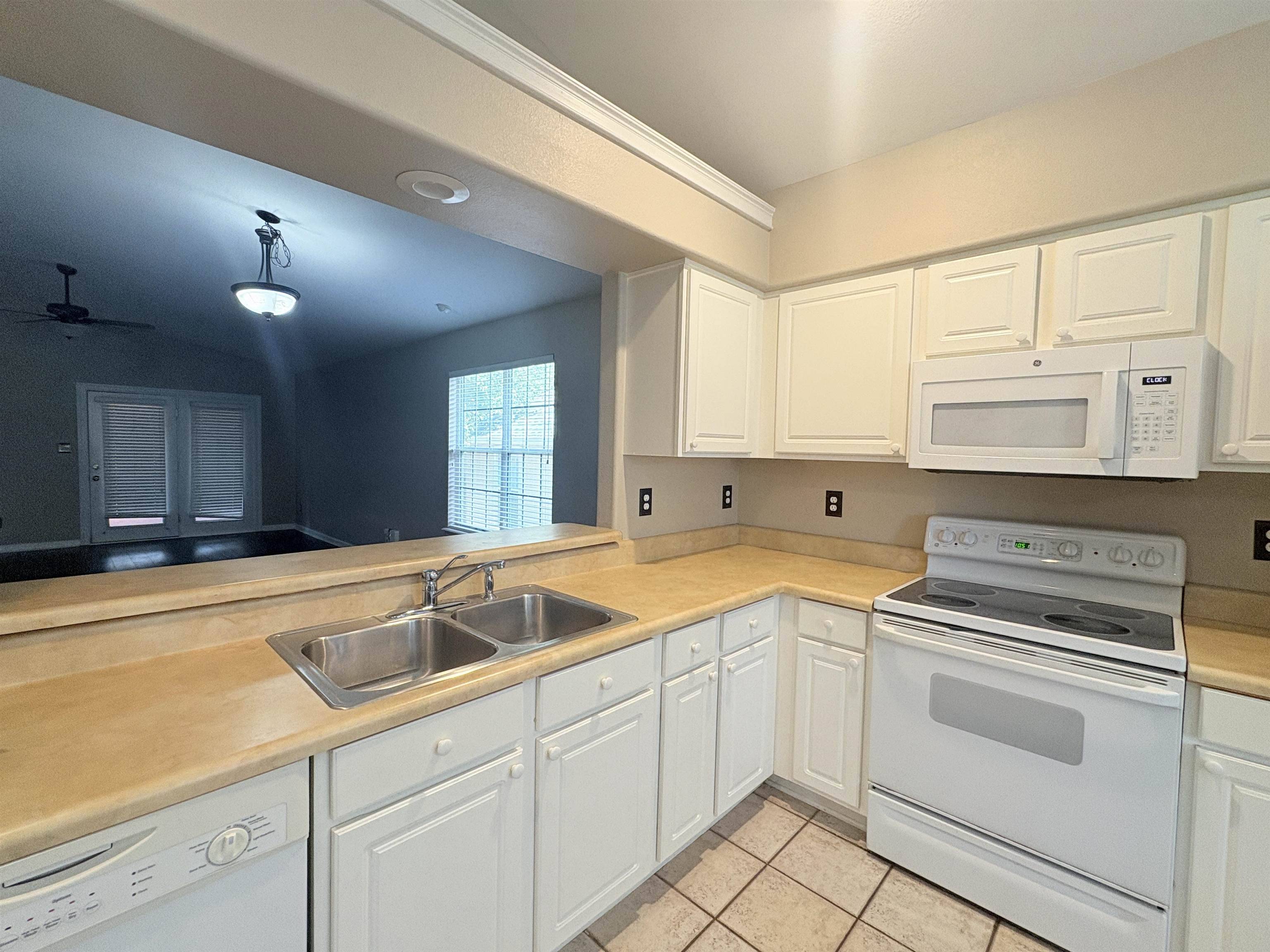 Tallahassee, FL 32311,1060 Piney Z Plantation Road