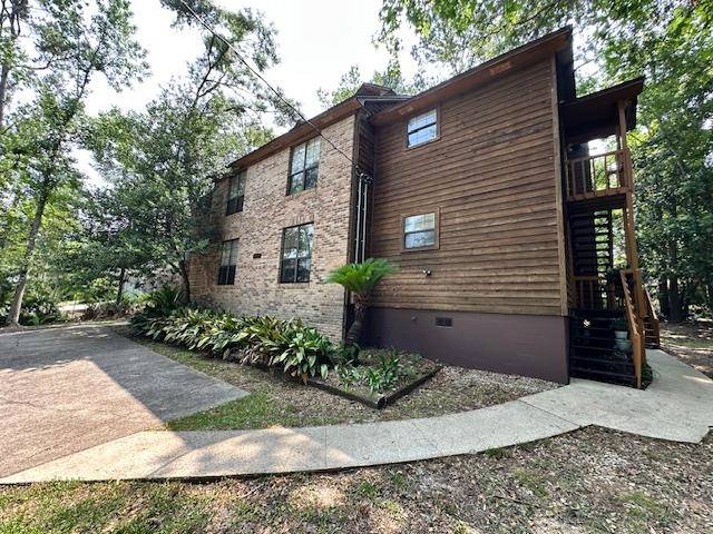 Tallahassee, FL 32301,1233 Cross Creek Circle #-