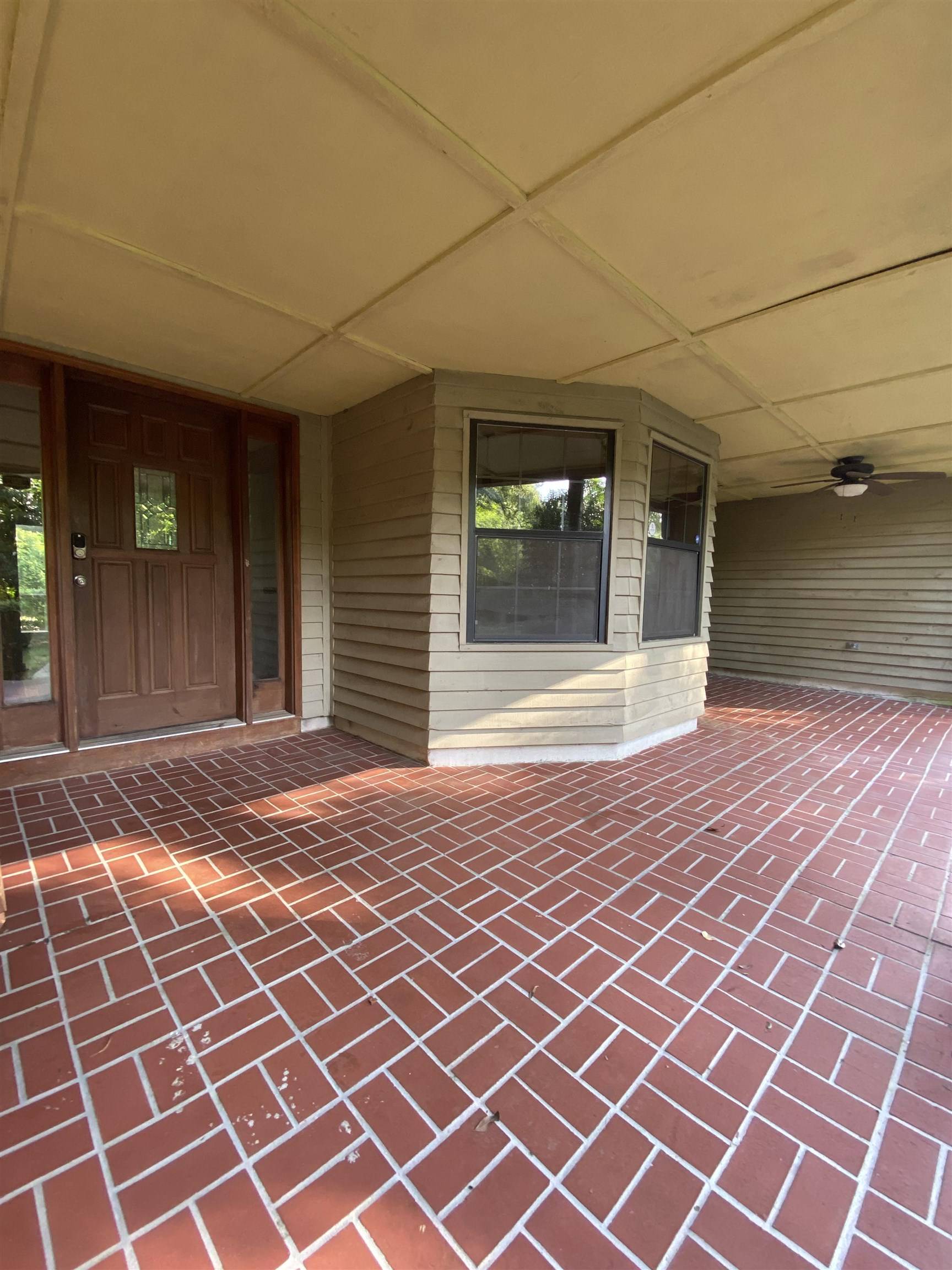 Tallahassee, FL 32312,1588 COPPERFIELD Circle