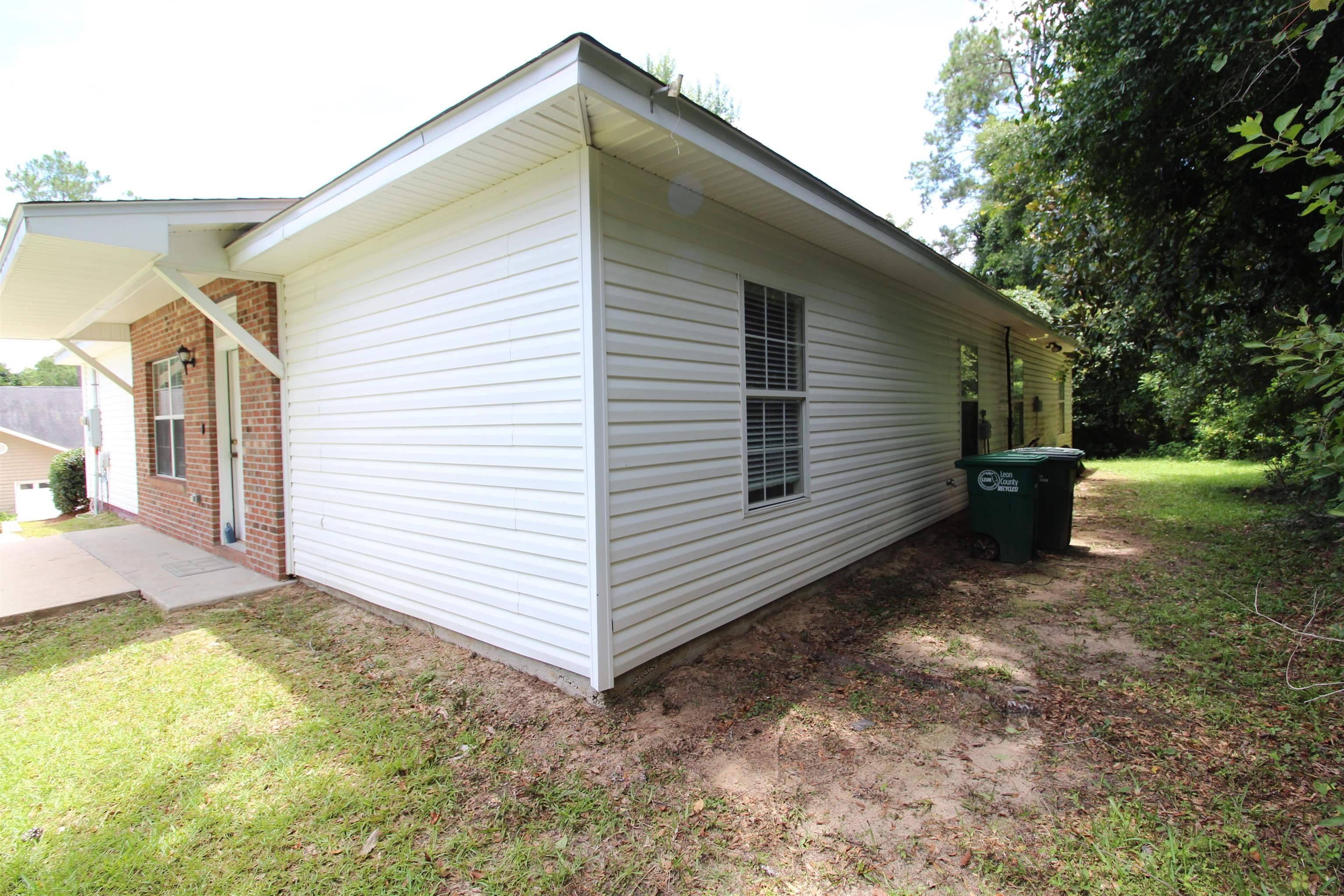 Tallahassee, FL 32304,1712 Corey Wood Circle