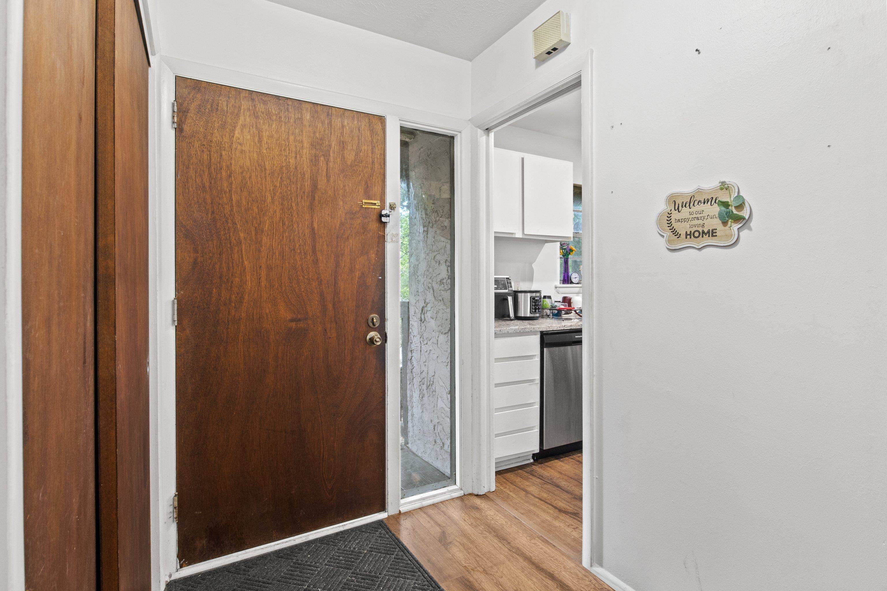 Tallahassee, FL 32304,407 WESTWOOD Drive