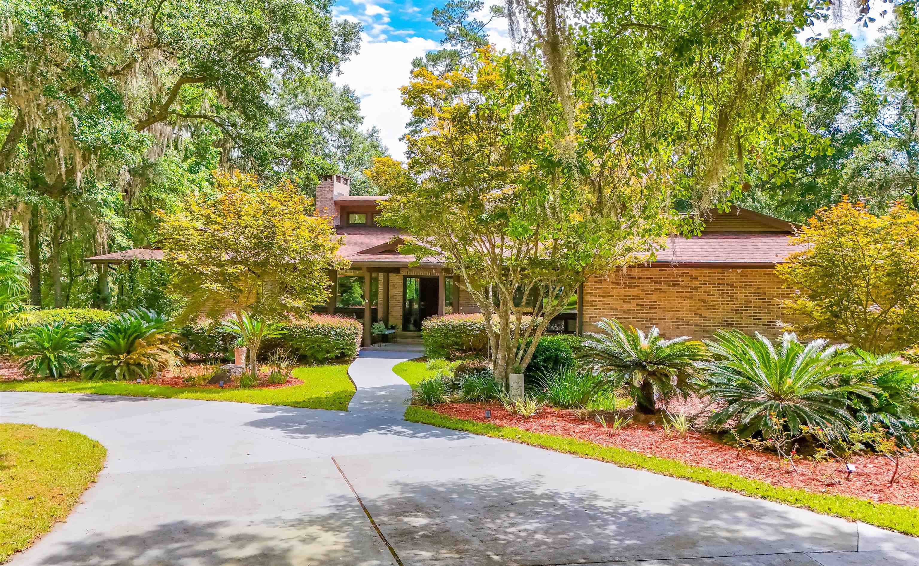 Tallahassee, FL 32312,9257 Shady Crest Lane