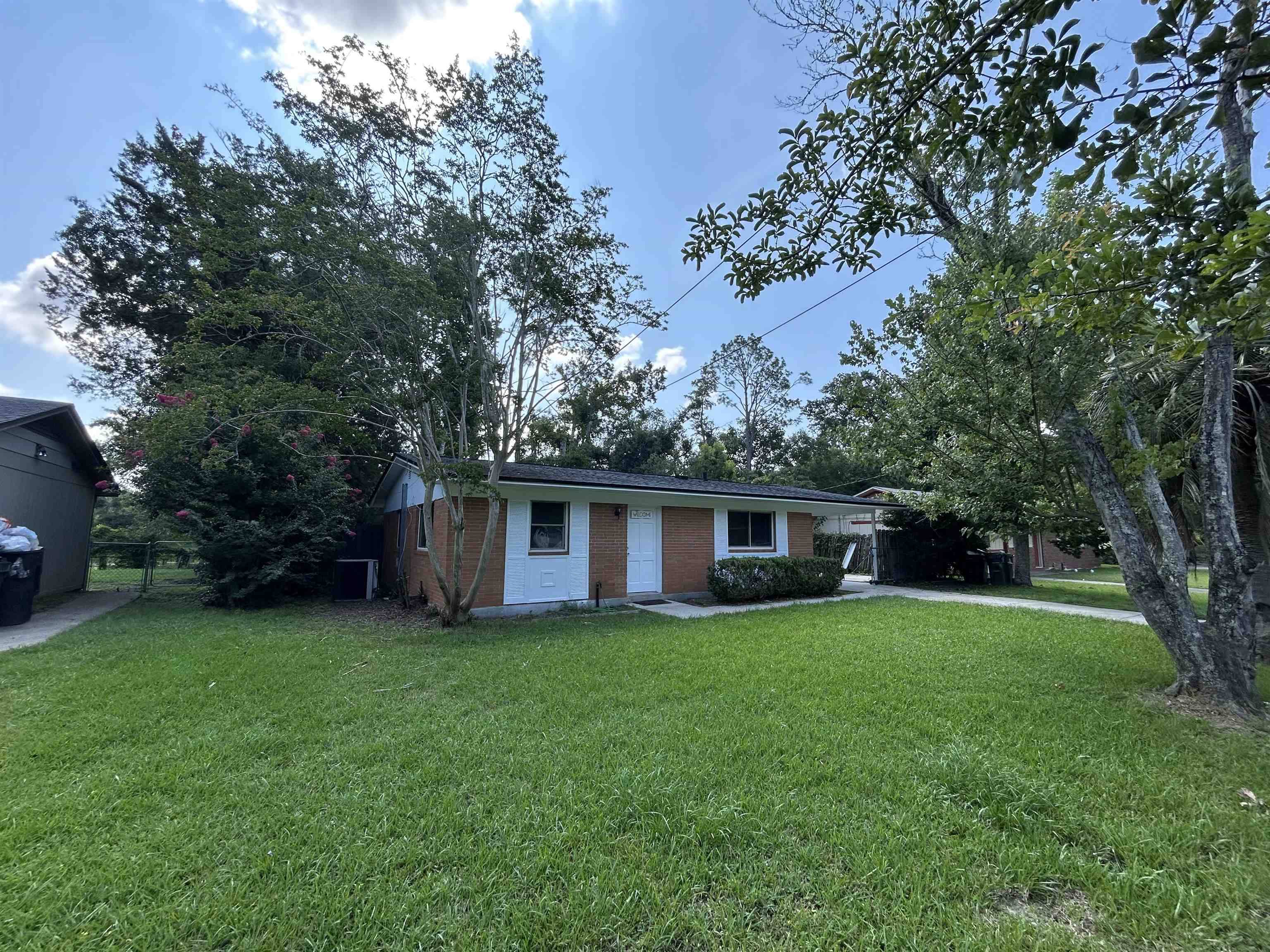 Tallahassee, FL 32304,821 Essex Drive