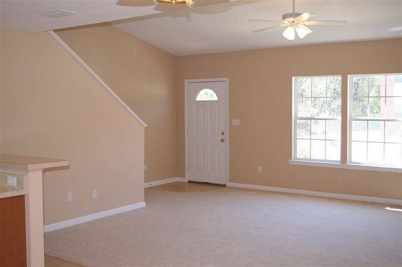 Tallahassee, FL 32304,1462 NENA HILLS CT Court