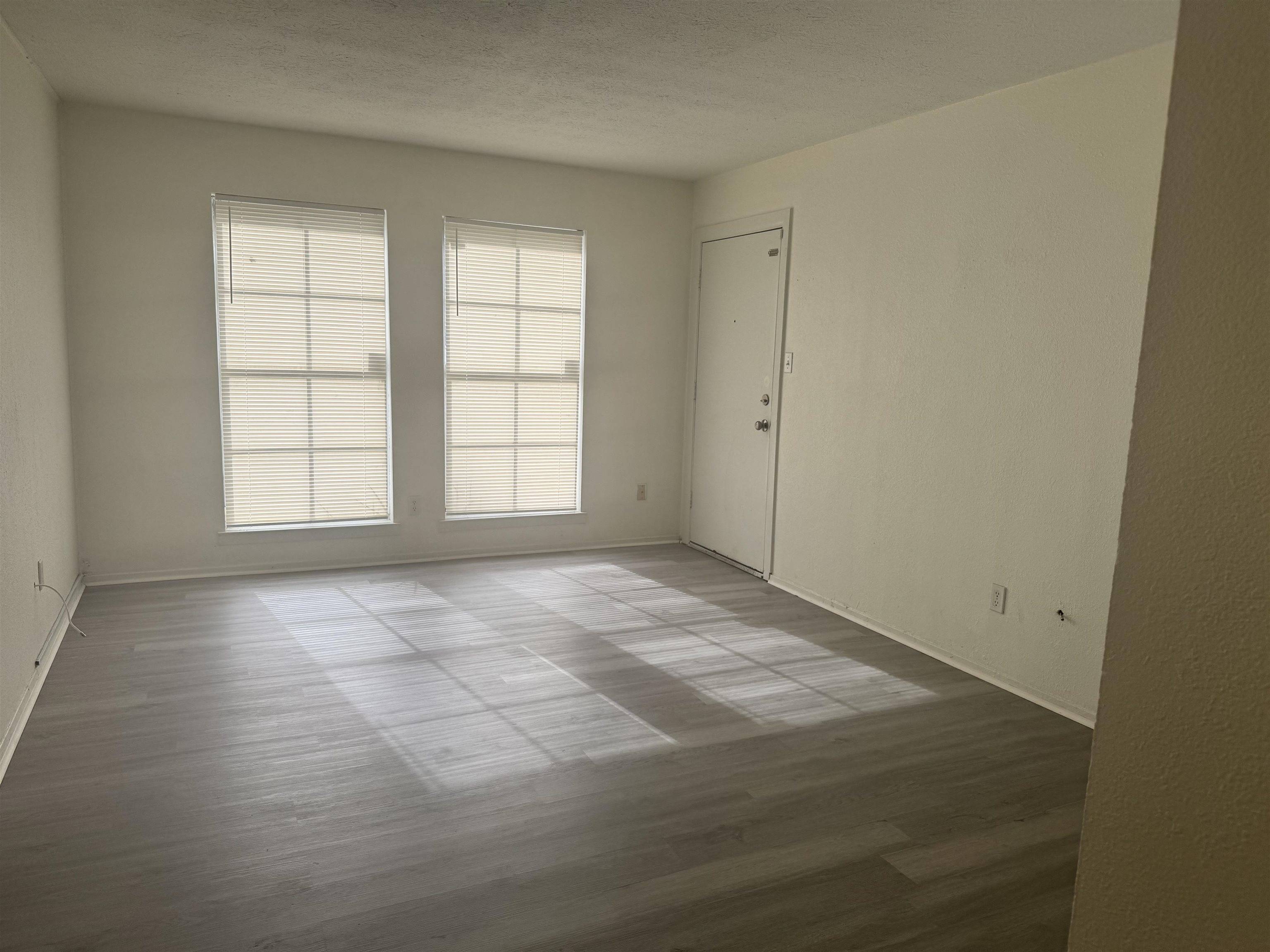 Tallahassee, FL 32304,2020 Continental Avenue #111
