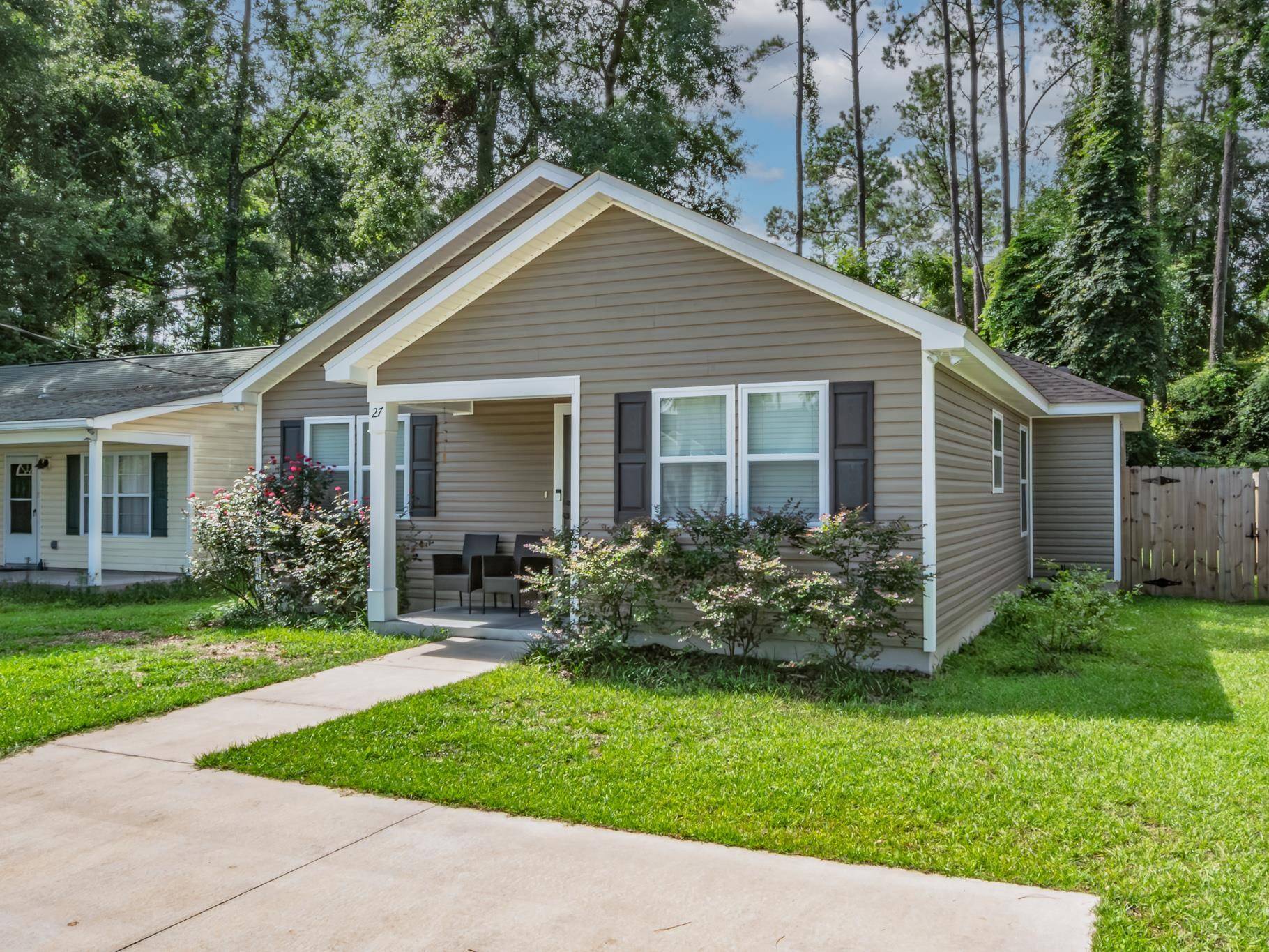 Crawfordville, FL 32327,27 Menomini Street