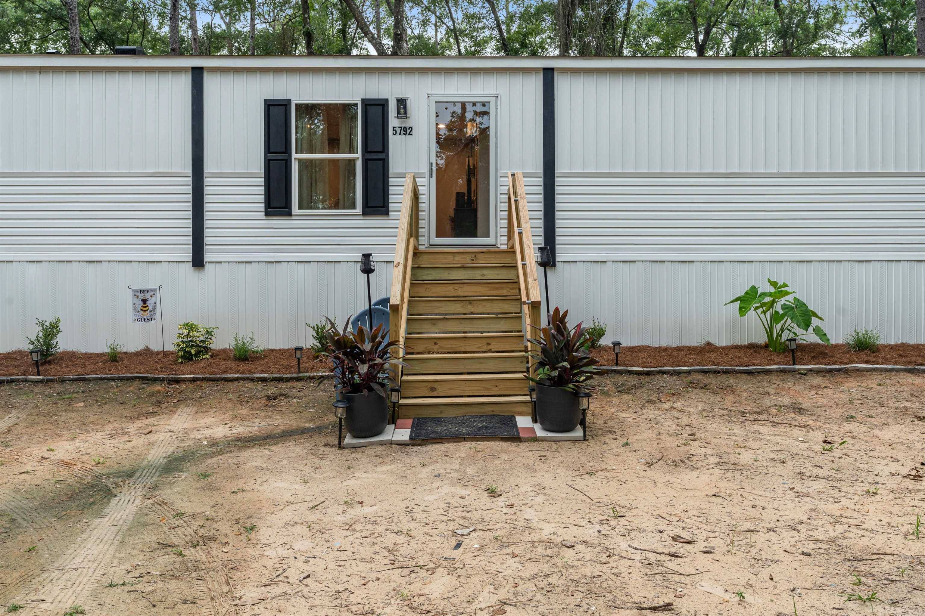 Tallahassee, FL 32311,5792 Kangaroo Court