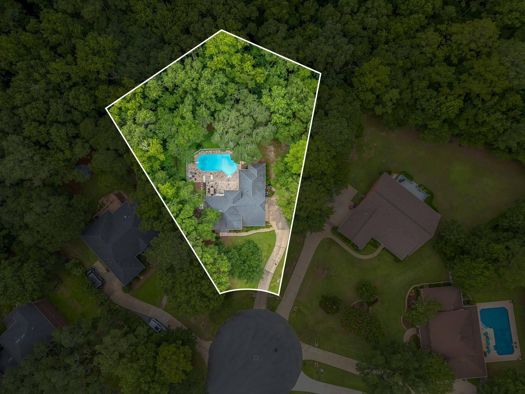 Tallahassee, FL 32312,405 Holly Hill Court