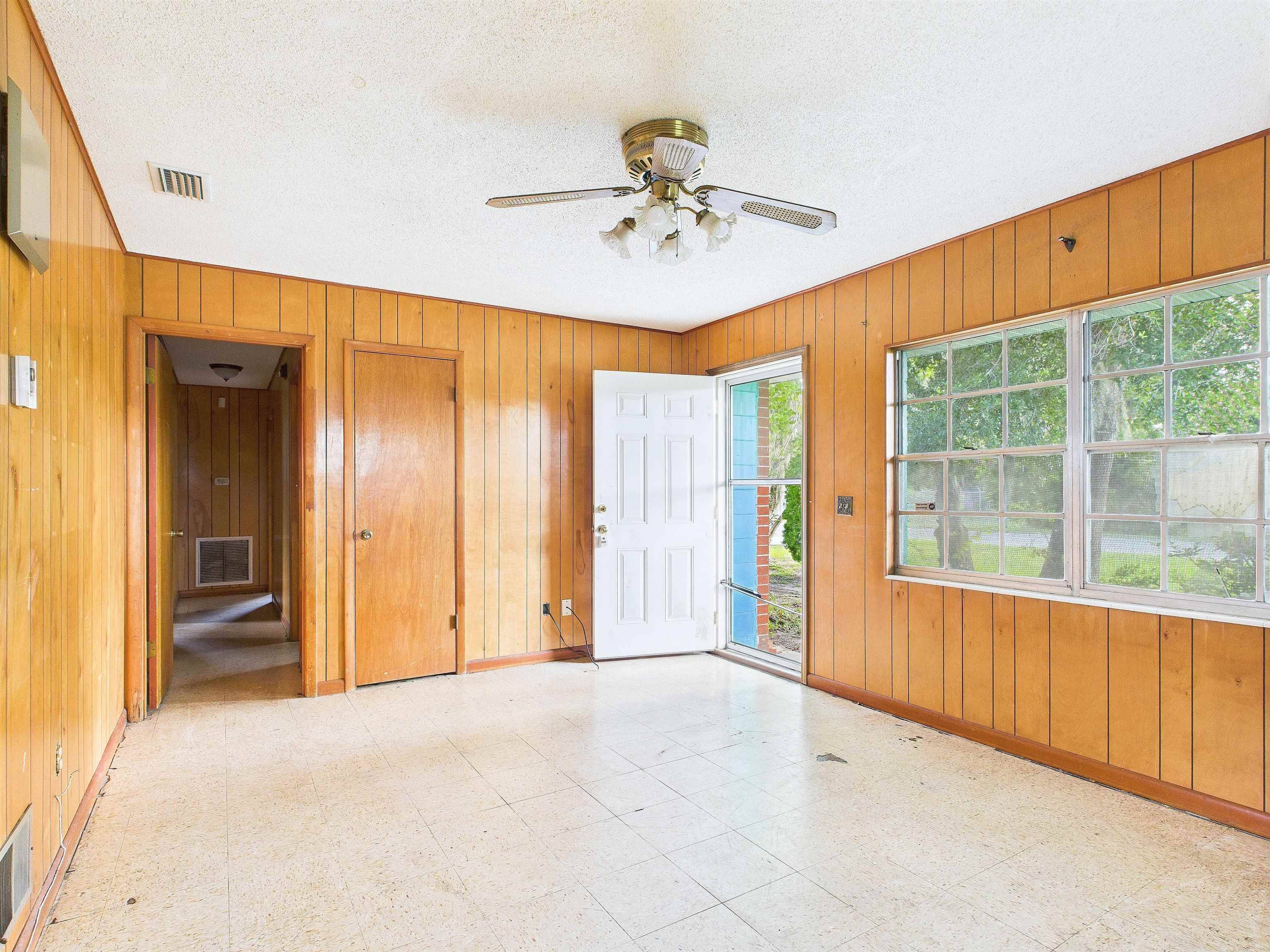 Perry, FL 32347,302 Goff Street
