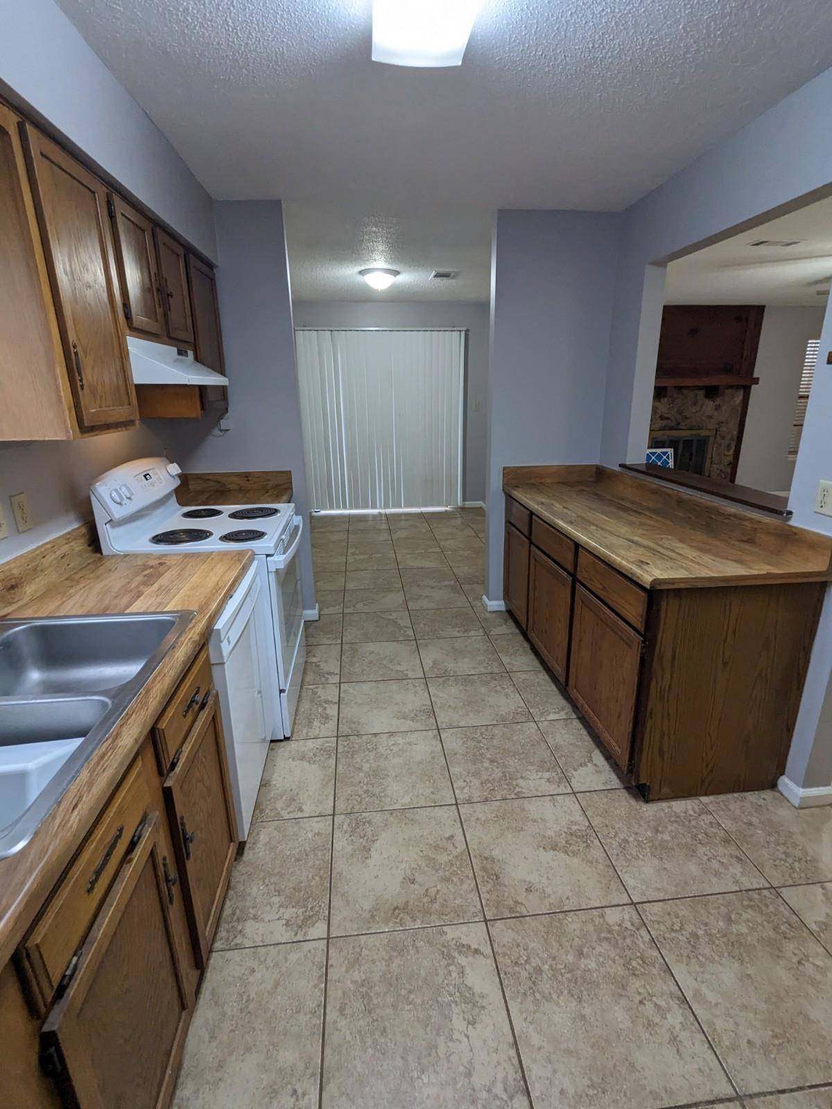 Tallahassee, FL 32312,3419 Thresher Drive