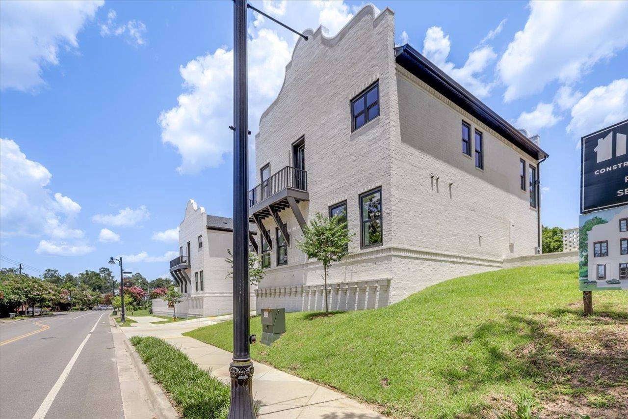 Tallahassee, FL 32301,275 S Franklin Boulevard #12