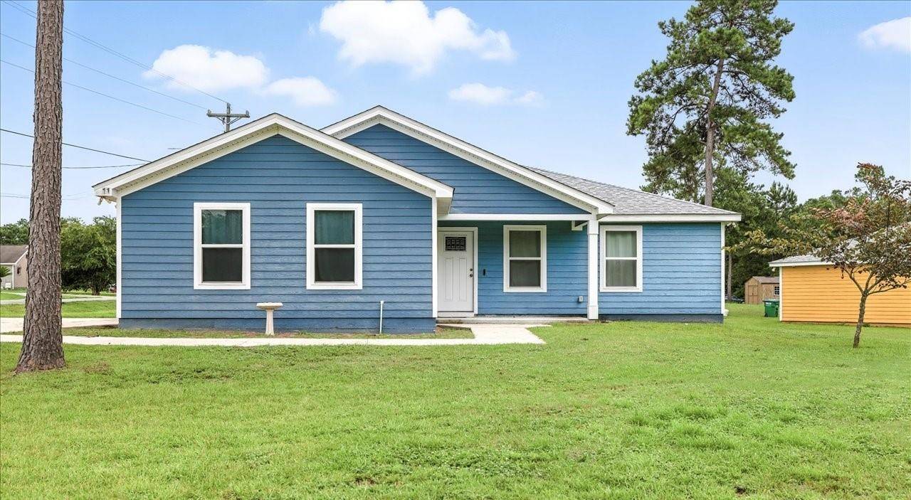 Midway, FL 32343,11 Sand Pine Drive