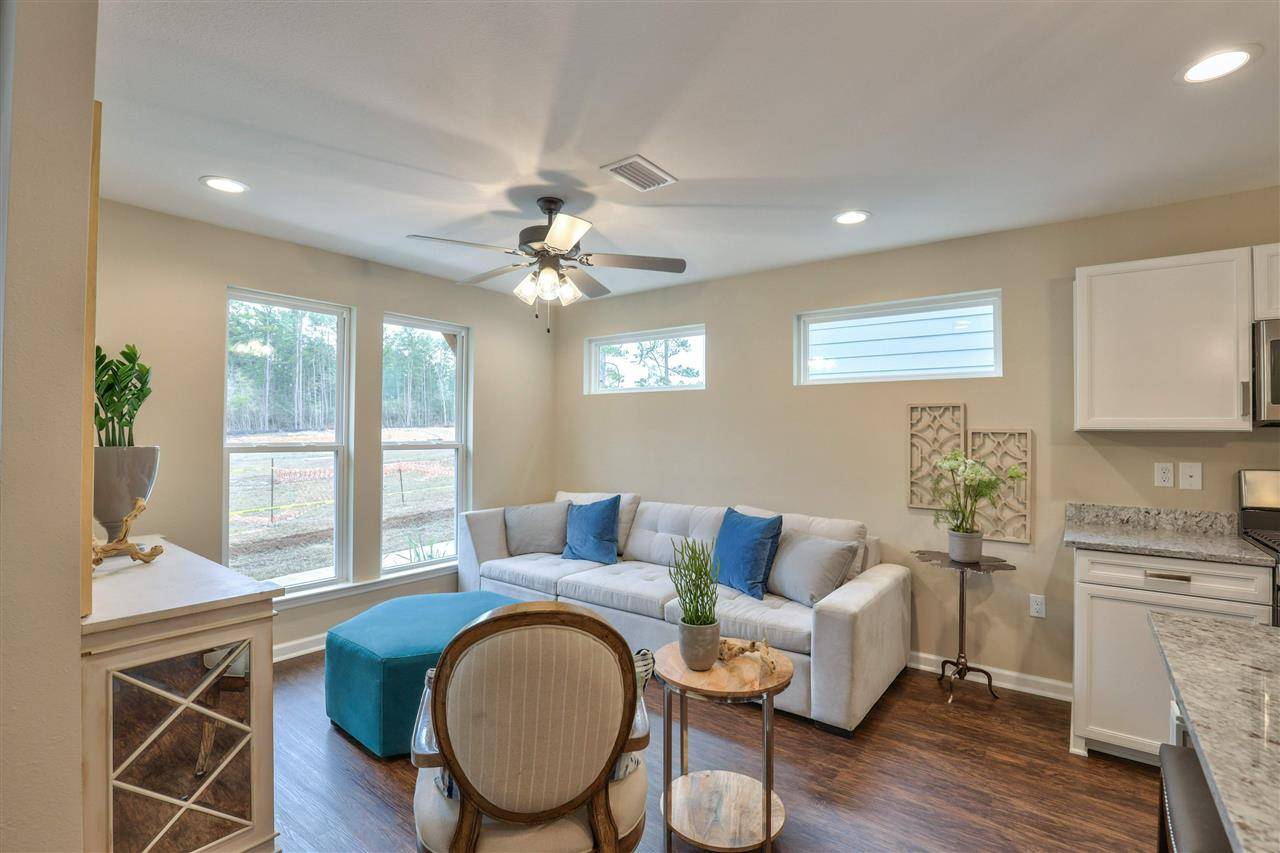 Tallahassee, FL 32312,1423 Landon Hills Drive