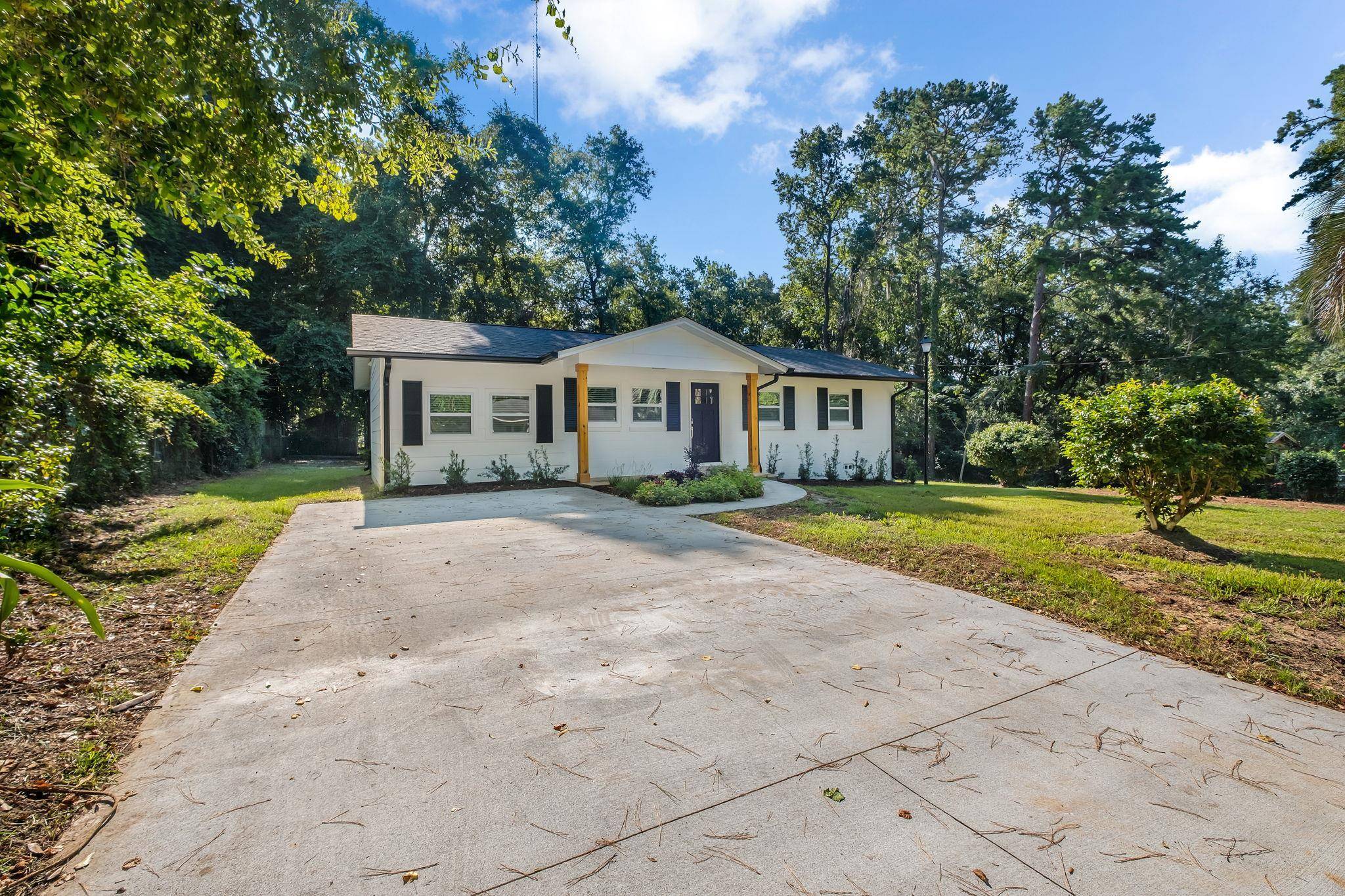 Tallahassee, FL 32312,3085 Diddie Road