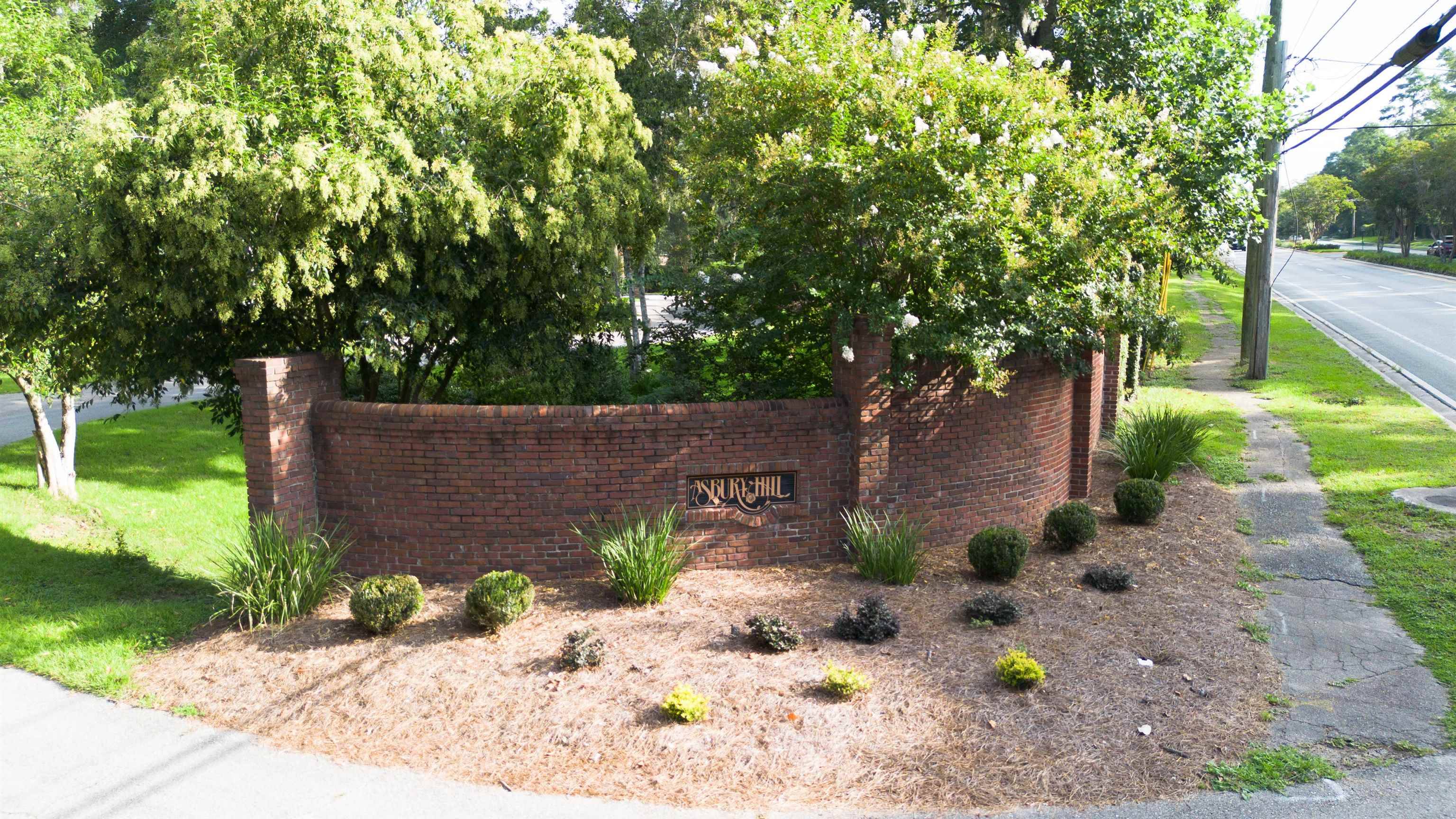 Tallahassee, FL 32312,2870 Asbury Hill Drive