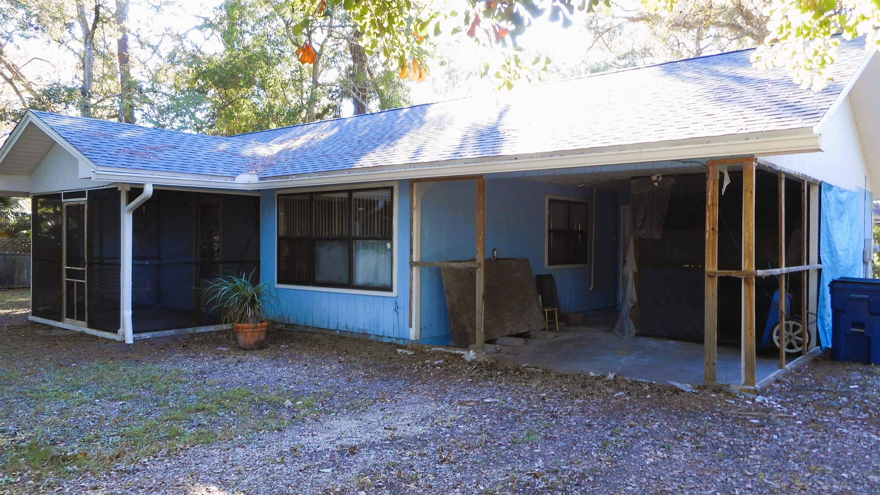 Apalachicola, FL 32320,144 21st Street