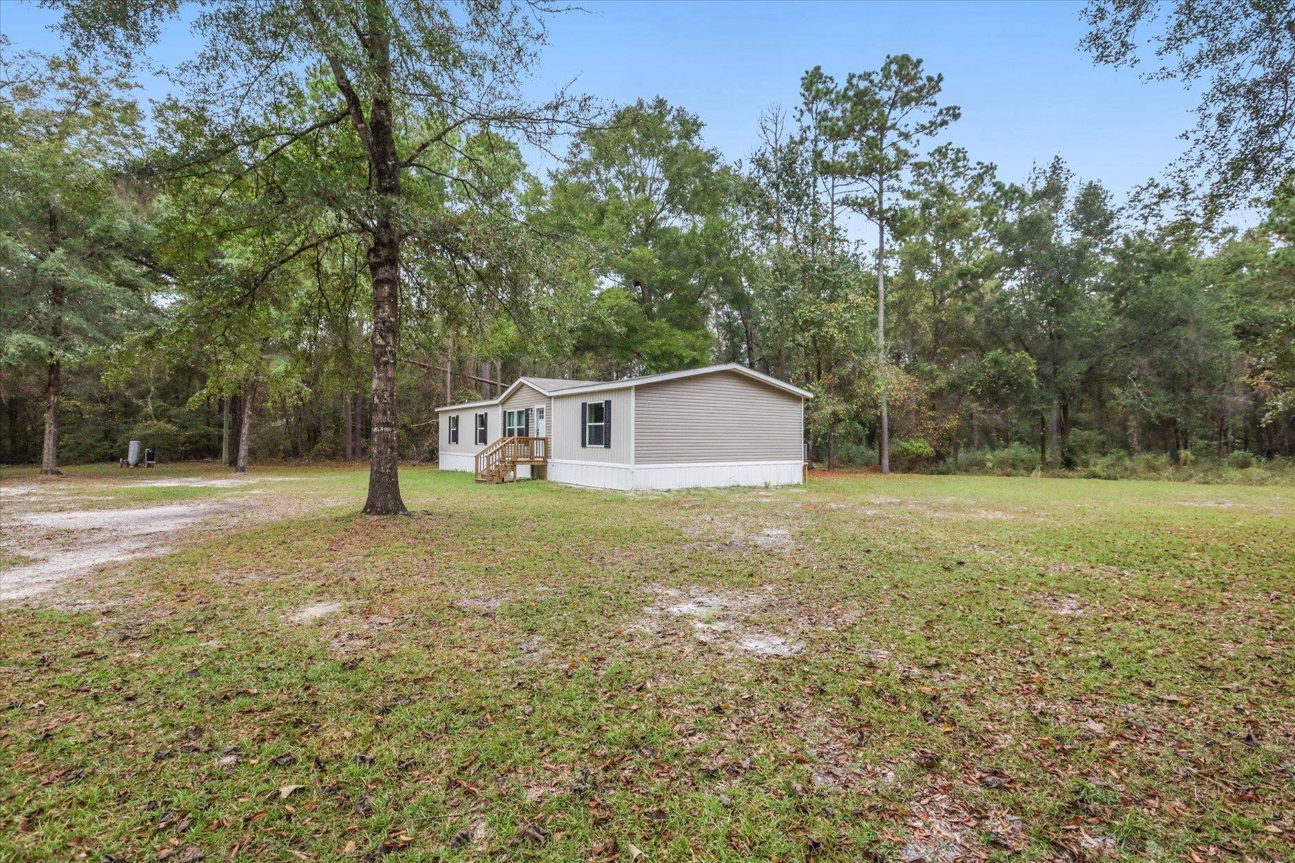 Tallahassee, FL 32305,7760 MERIDALE Drive