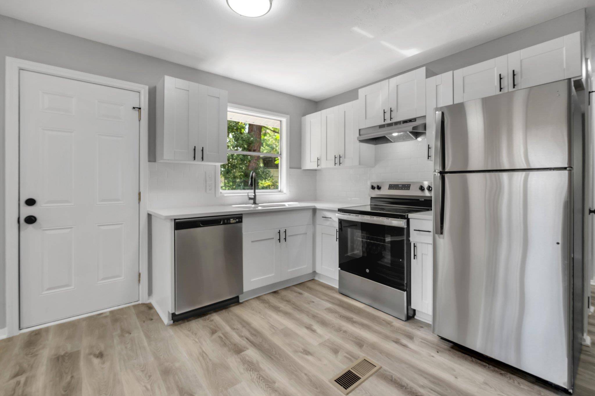 Tallahassee, FL 32304,2124 Berkshire Drive