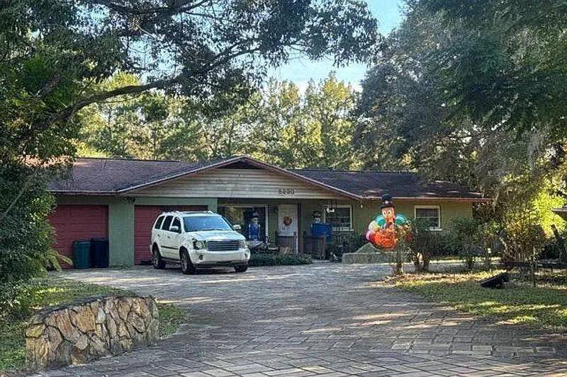 Ocala, FL 34470,5220 NE 7th Street