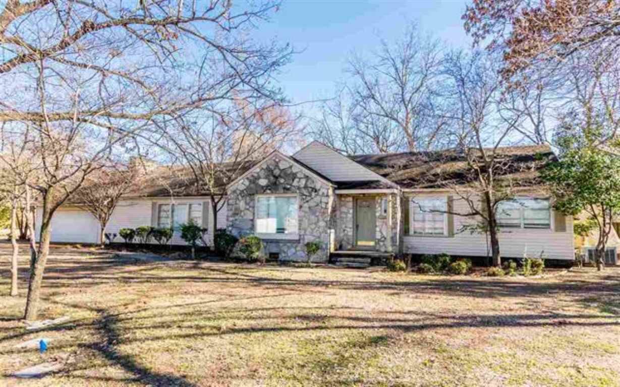 Walnut Ridge, AR 72476,624 NW 4th Street