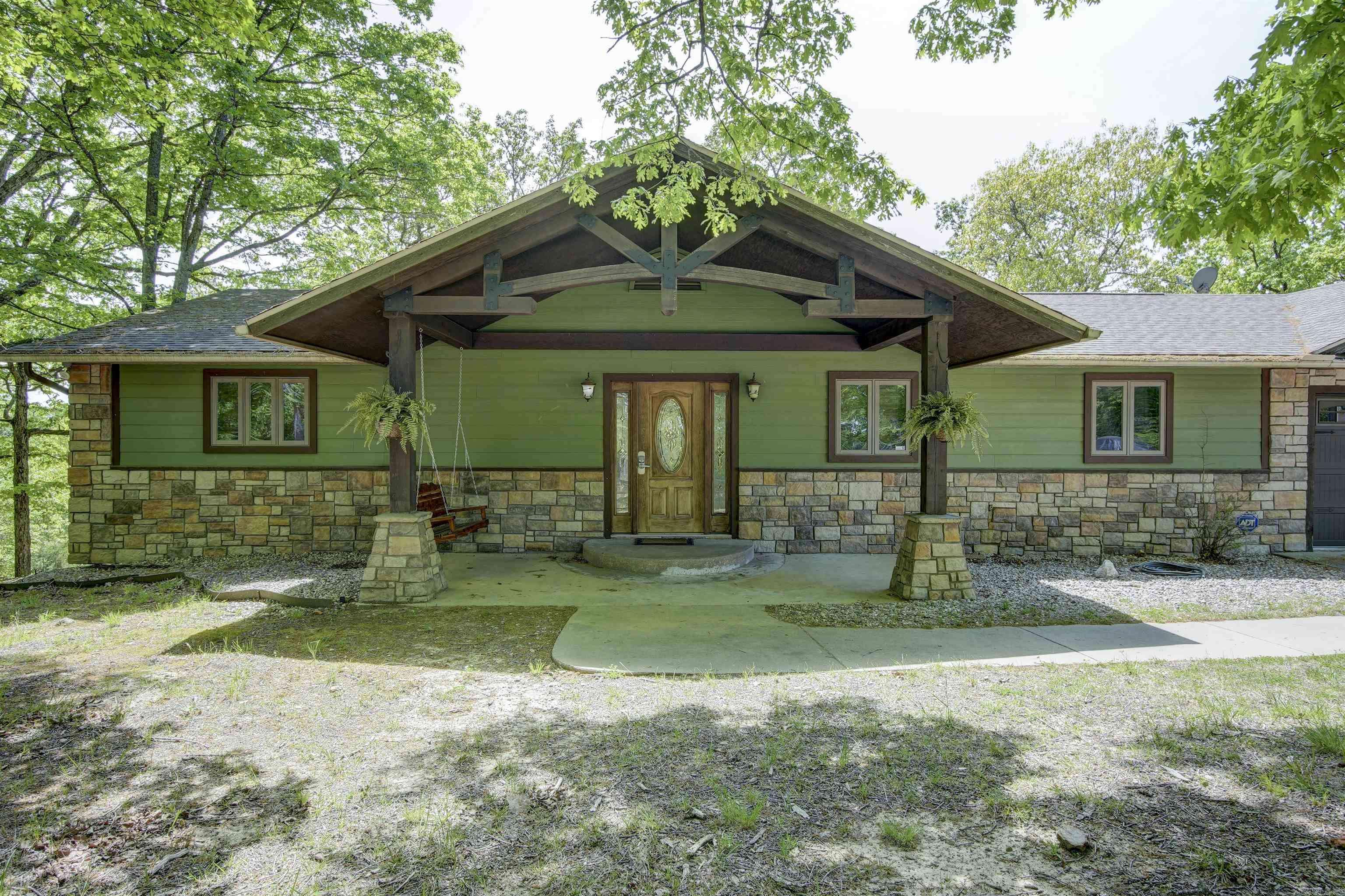 Eureka Springs, AR 72631-9508,69 Jackson Ridge