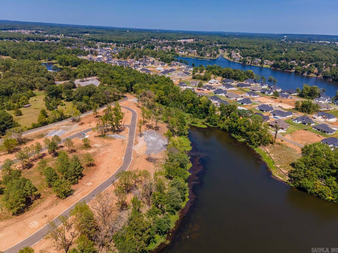 Benton, AR 72019,6015 Majestic Waters dr