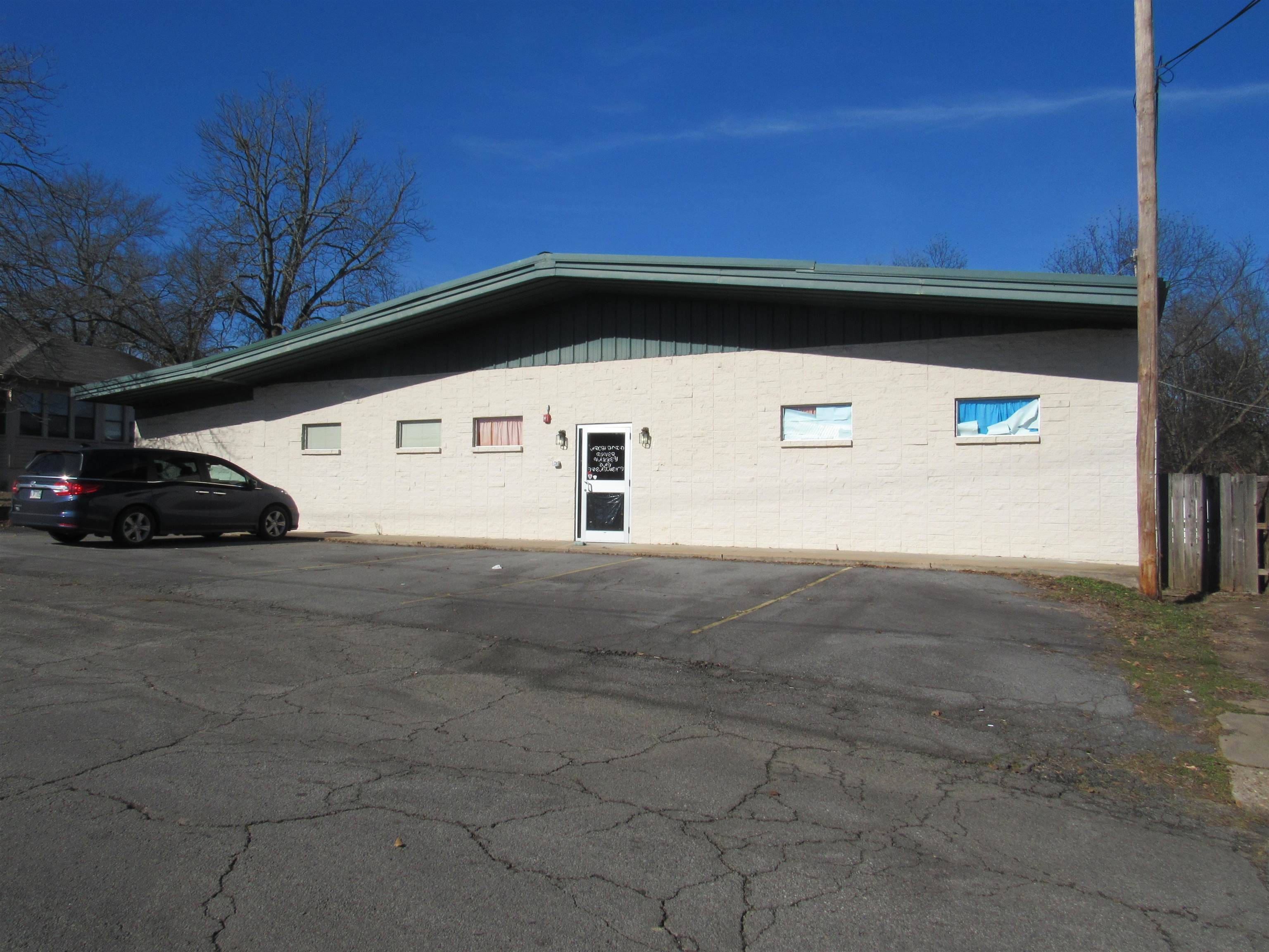 Morrilton, AR 72110-1111,104 Elm Street