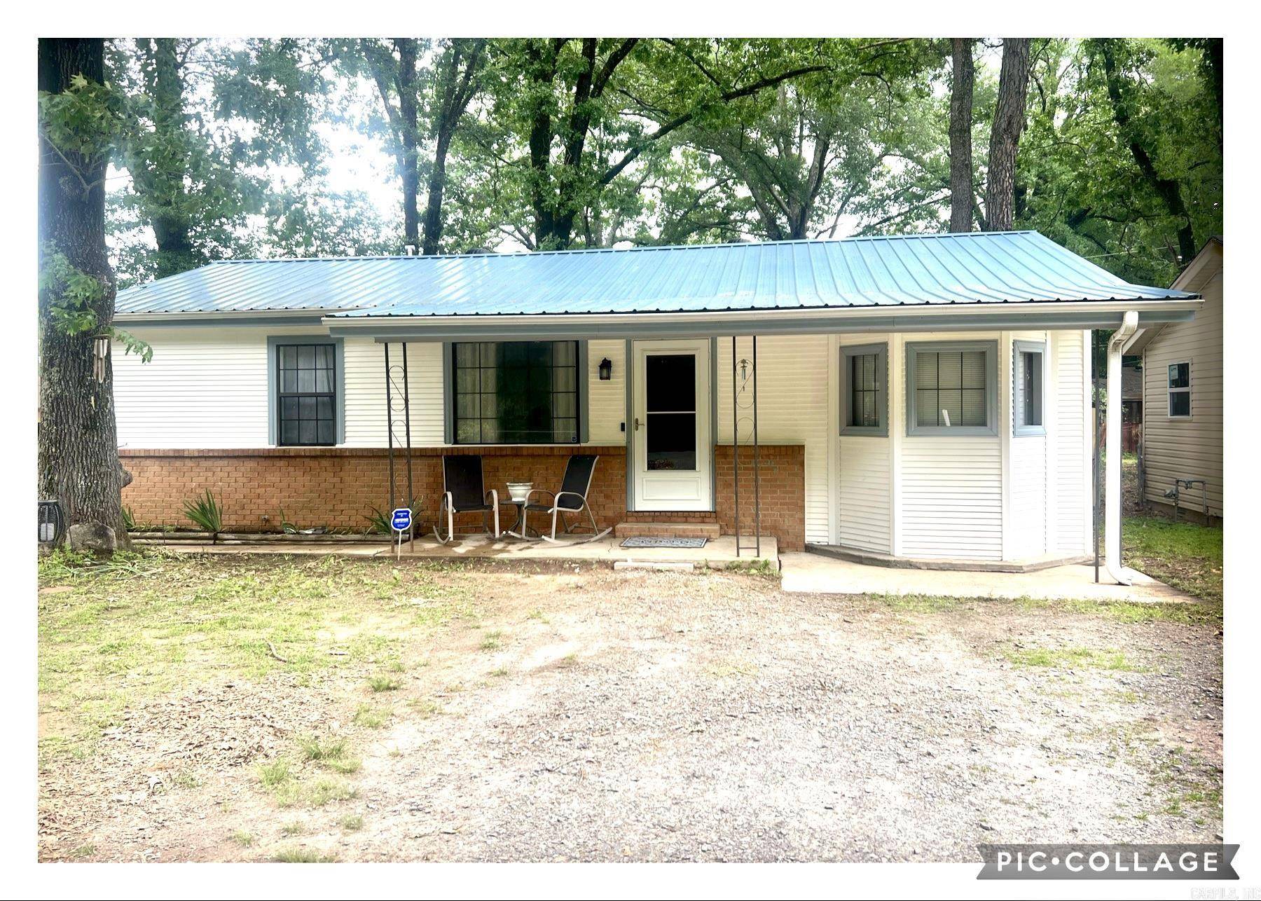 Conway, AR 72032,522 1st Avenue