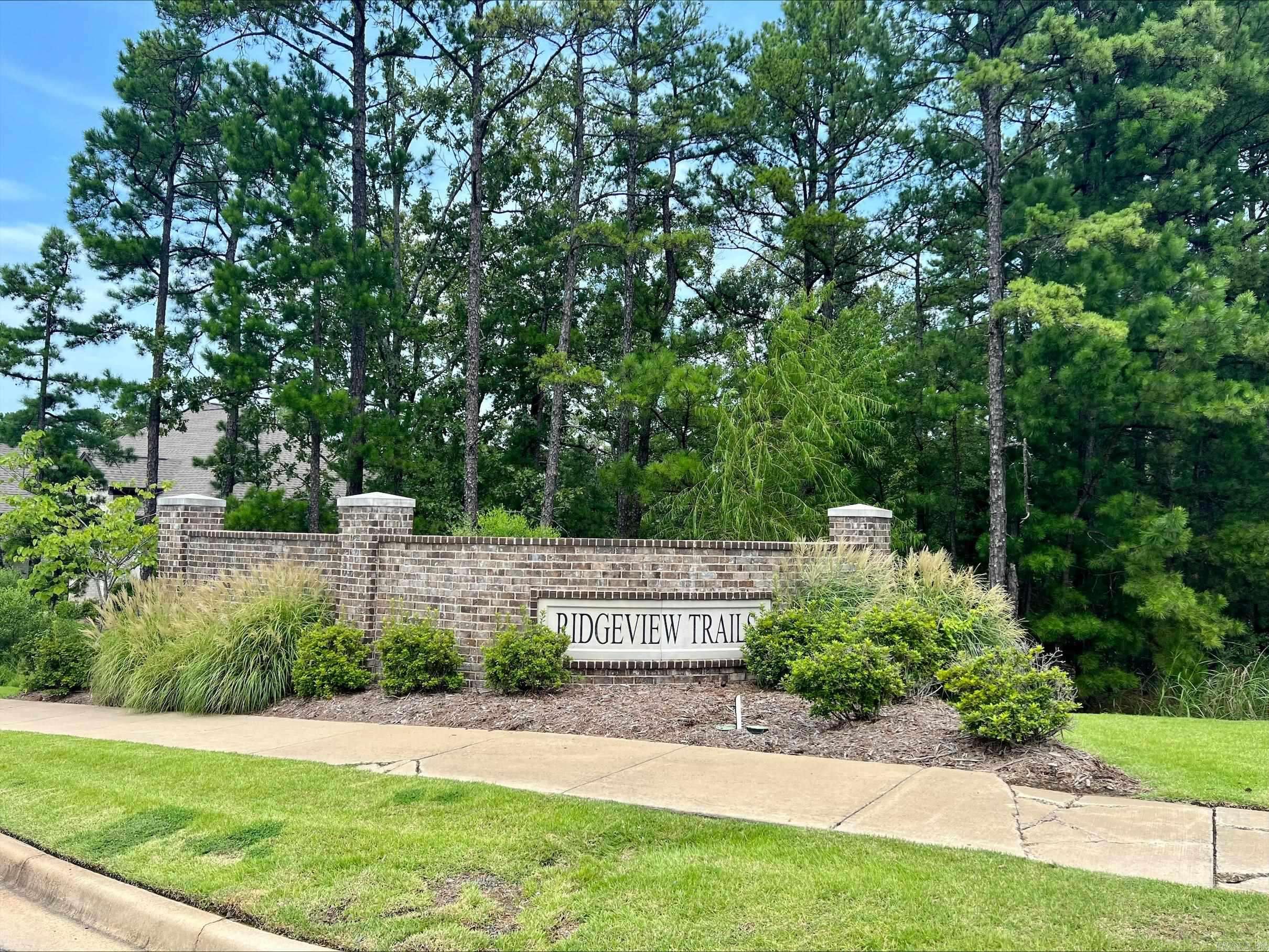 Maumelle, AR 72113,185 Ridgeview Trail