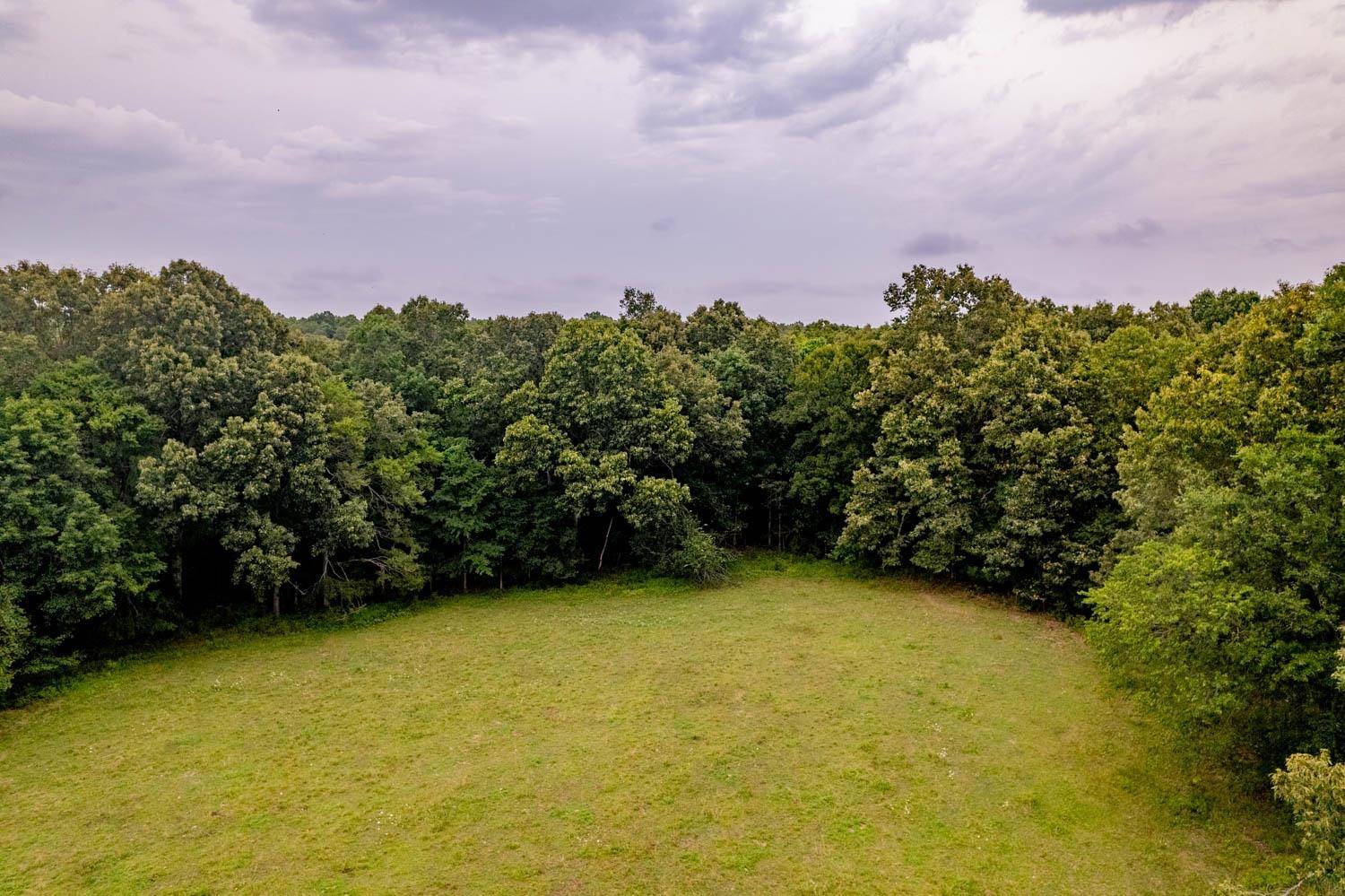 Hardy, AR 72542,000 Banks Road