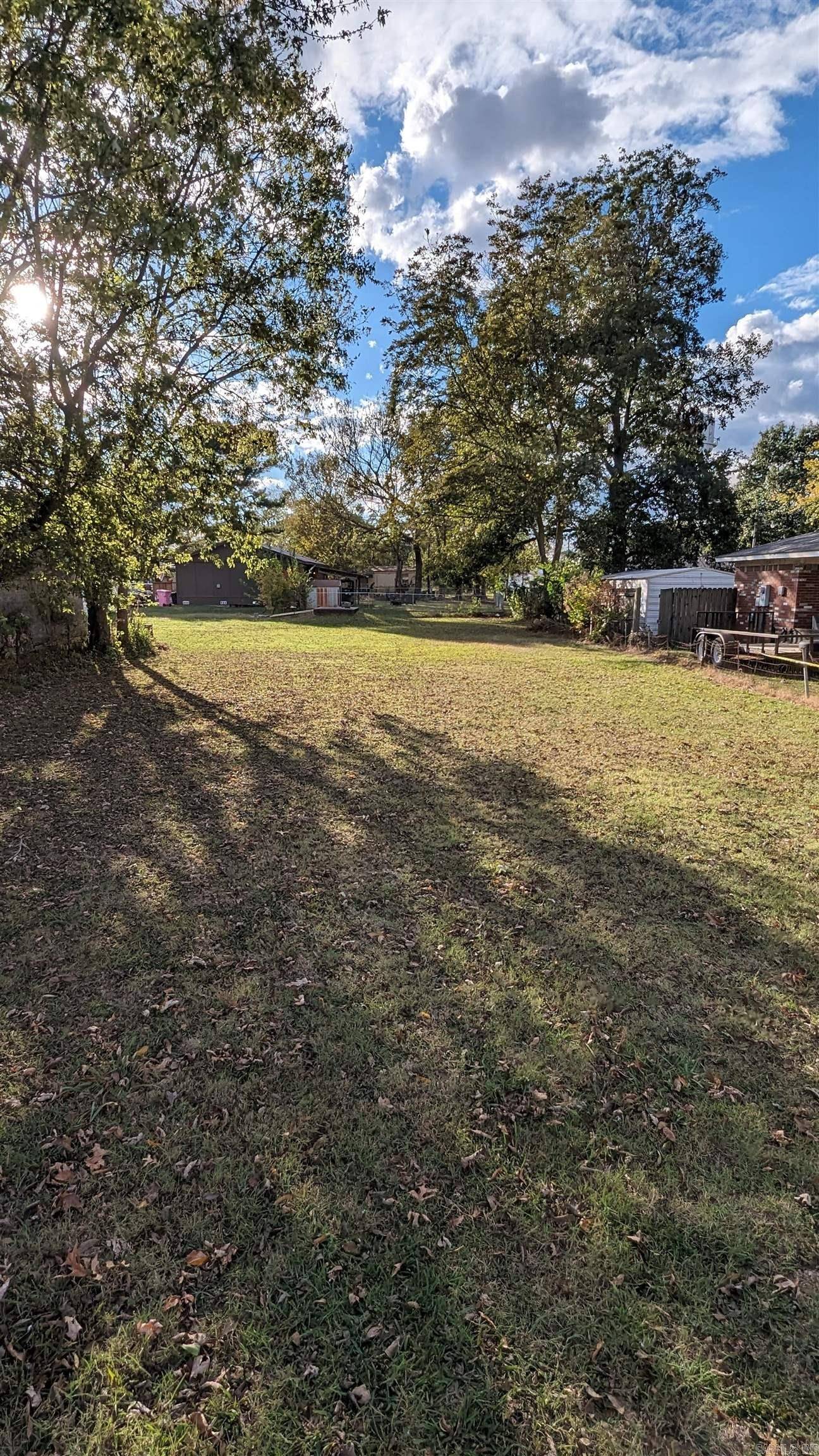 Swifton, AR 72471,304 Walnut Street