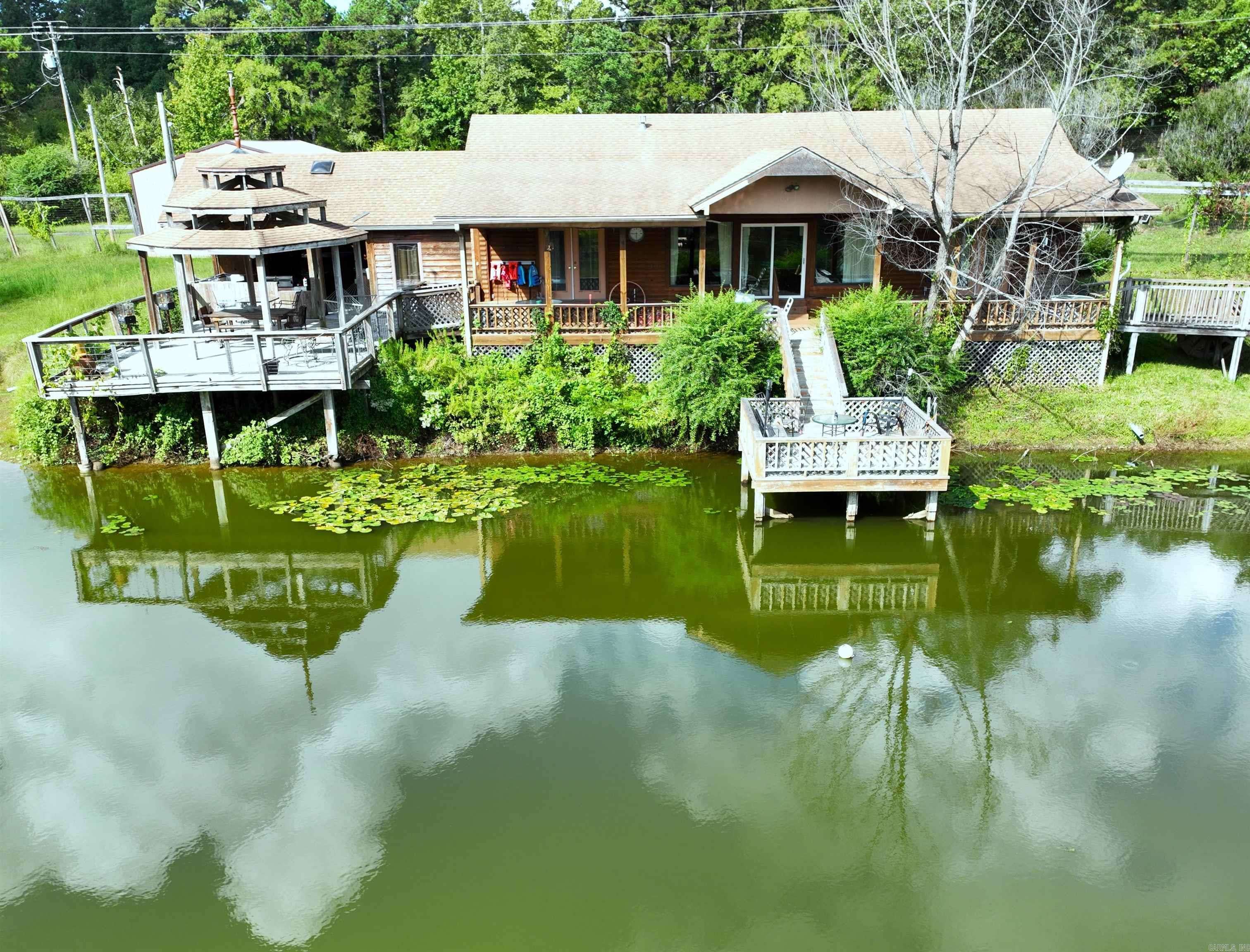 Mena, AR 71953,289 Hwy 375 East