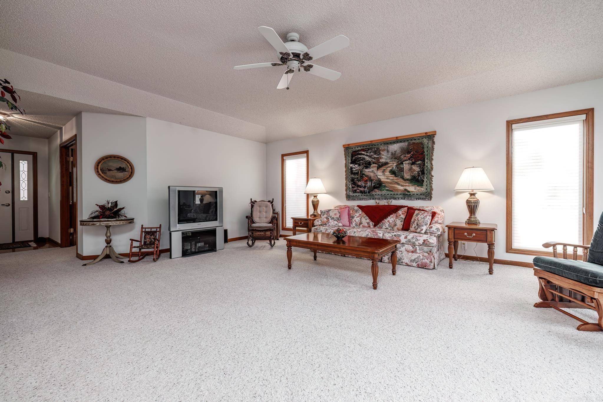 Hot Springs Vill., AR 71909,1 Courbet Lane