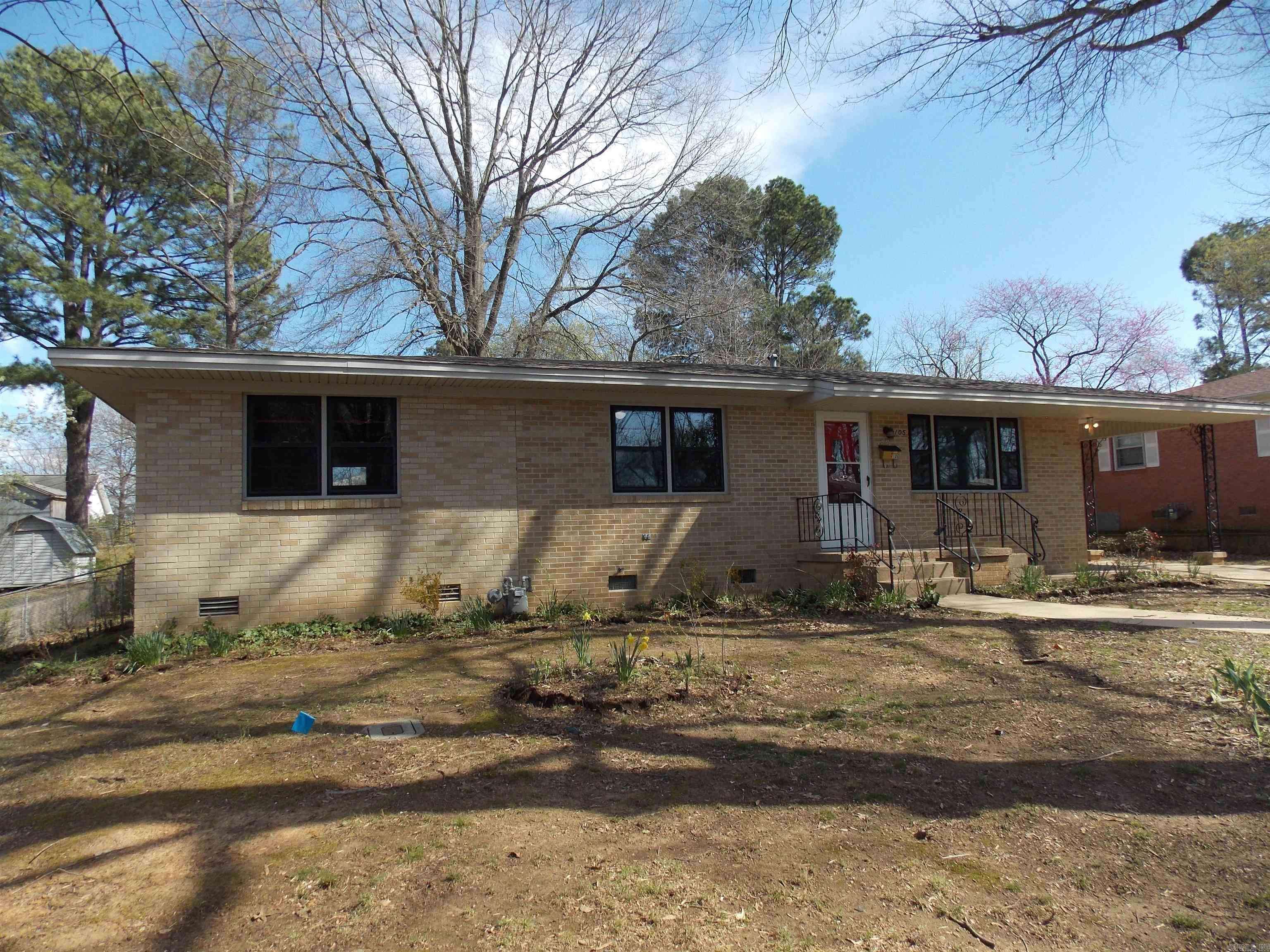 Searcy, AR 72143,105 Highland Drive