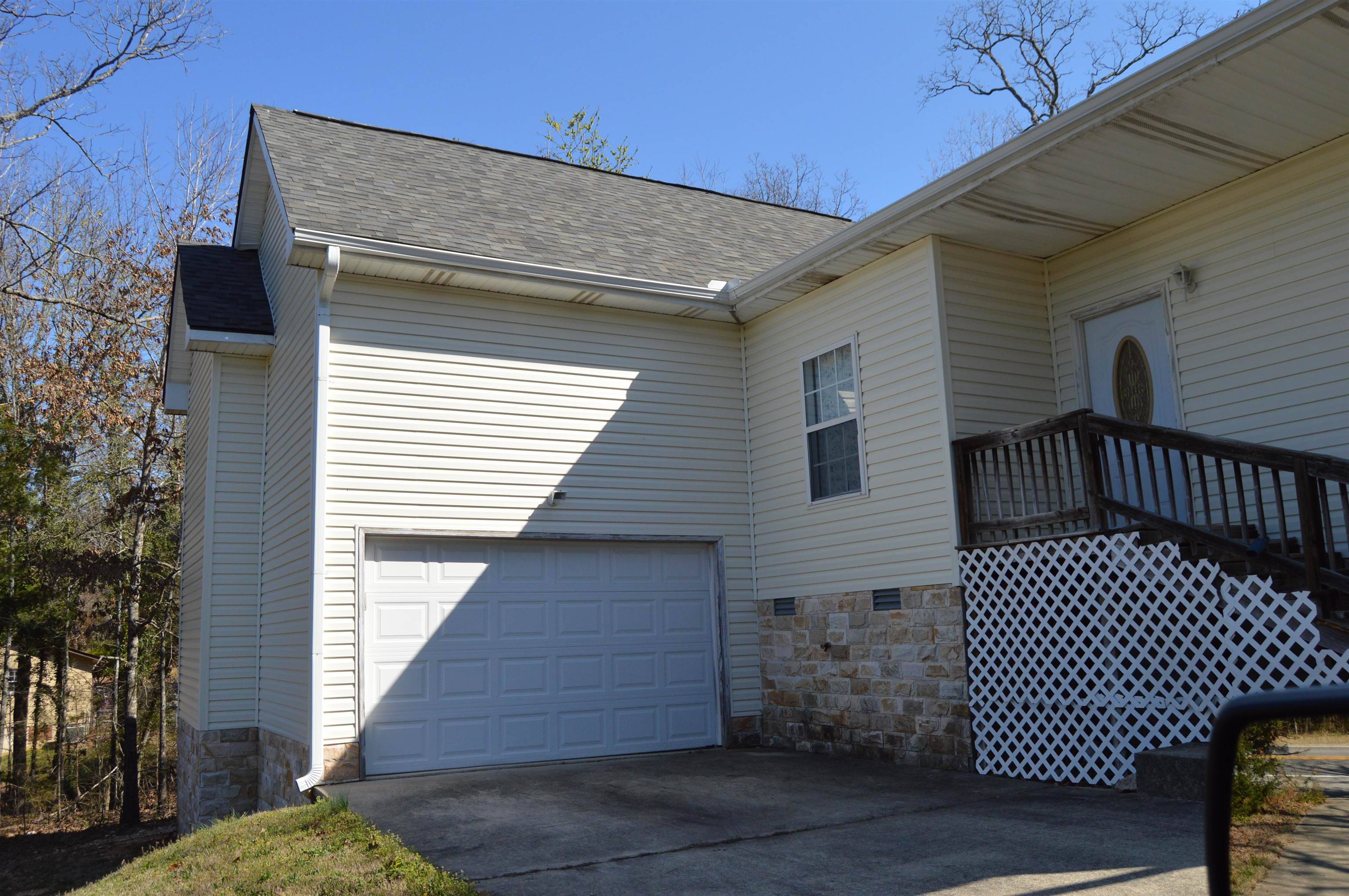 Cherokee Village, AR 72529-2601,106 Iroquois Drive
