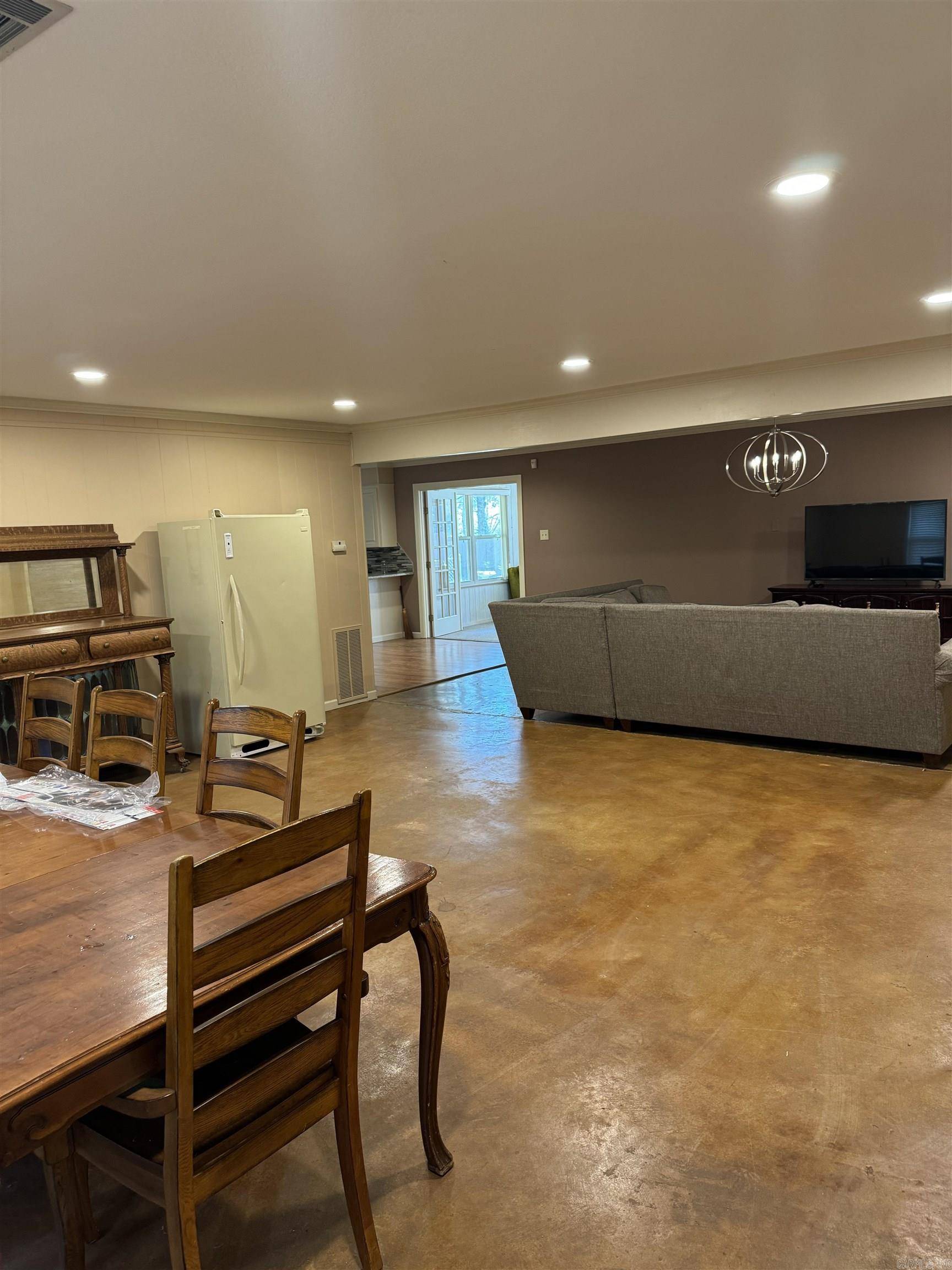 Hot Springs, AR 71913,130 Kidder Lane