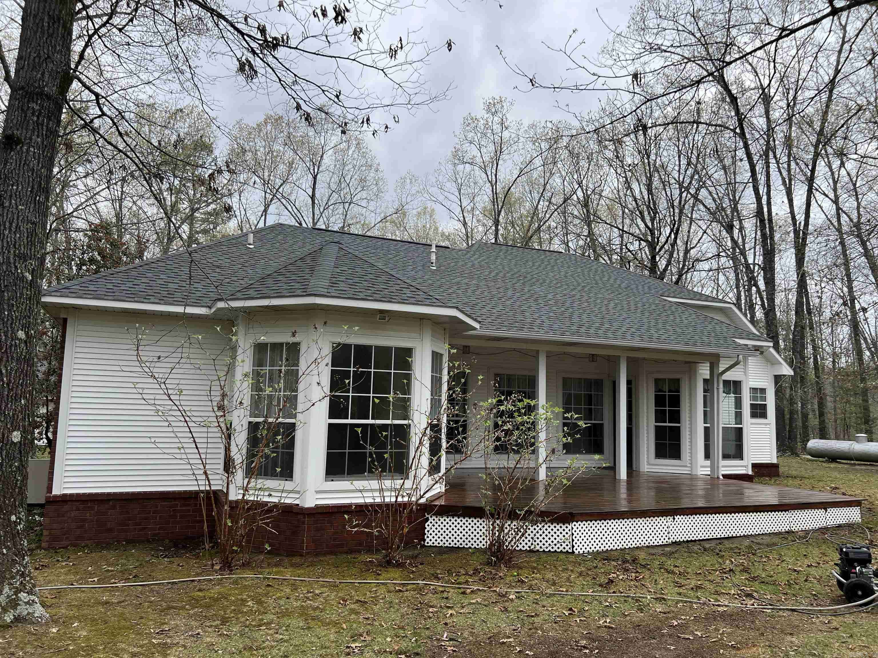 Mountain View, AR 72560,172 Pine Crest Road