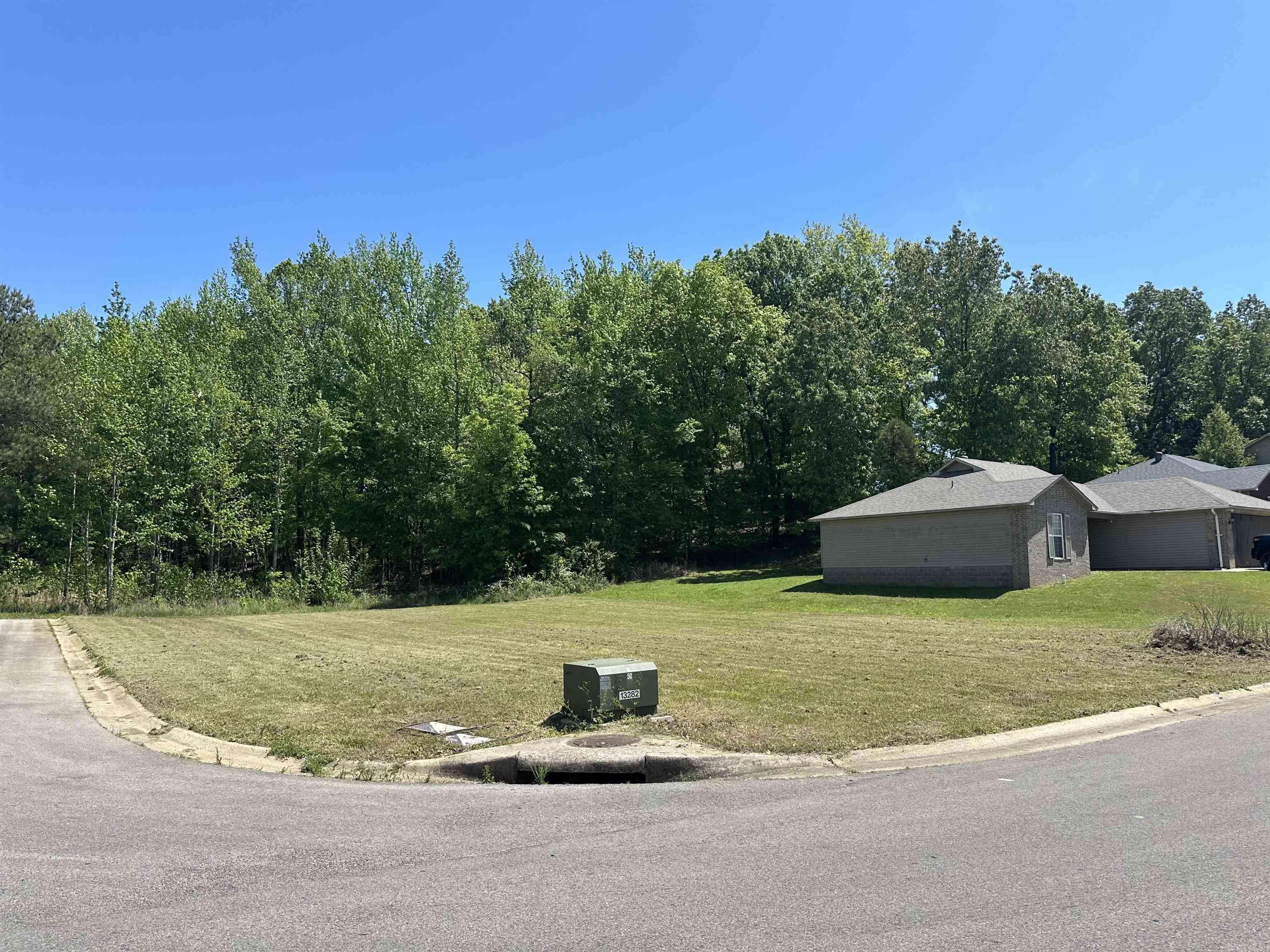 Jonesboro, AR 72401,1128 Sandino Drive