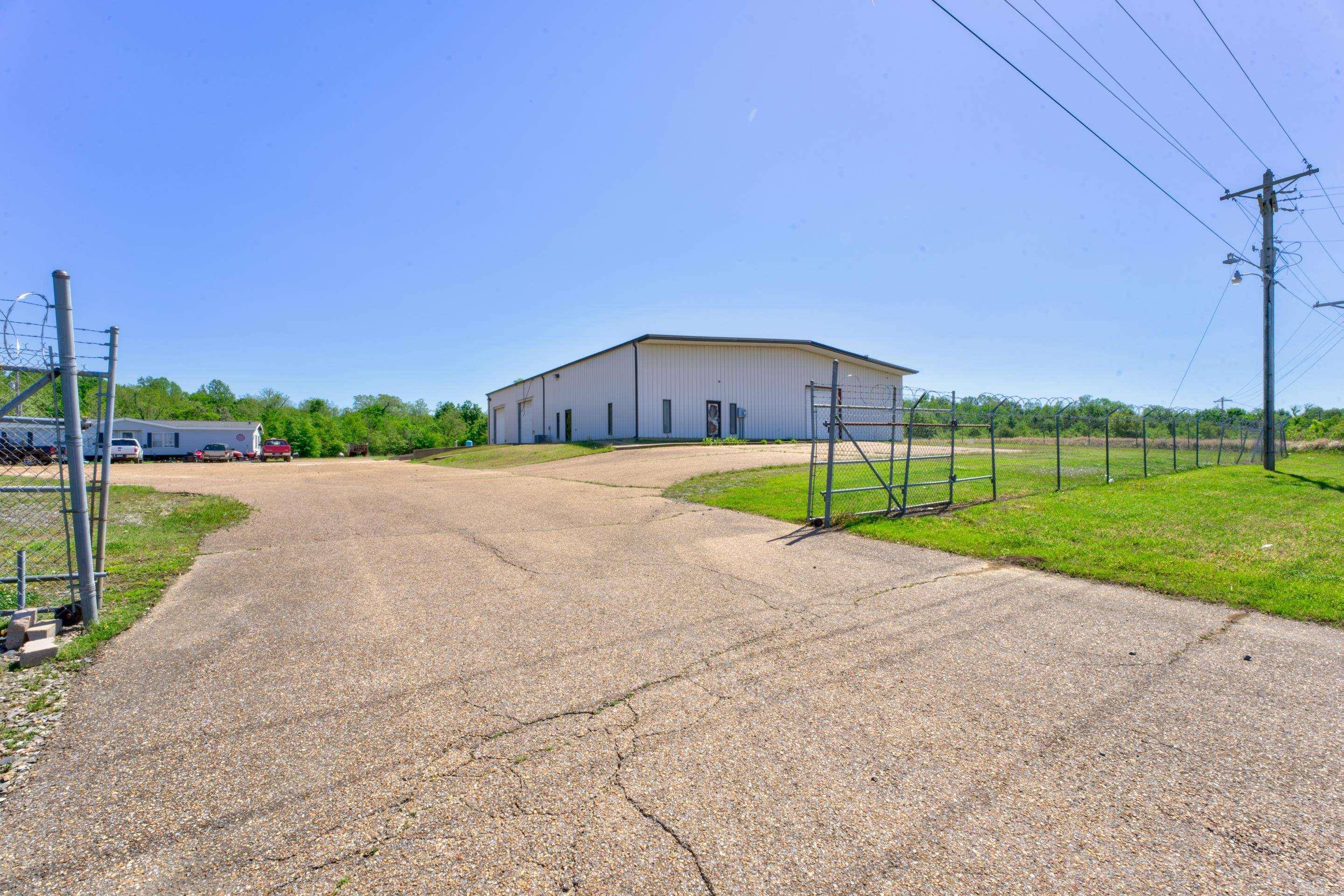 Helena, AR 72342,7485 Phillips 300 Rd.