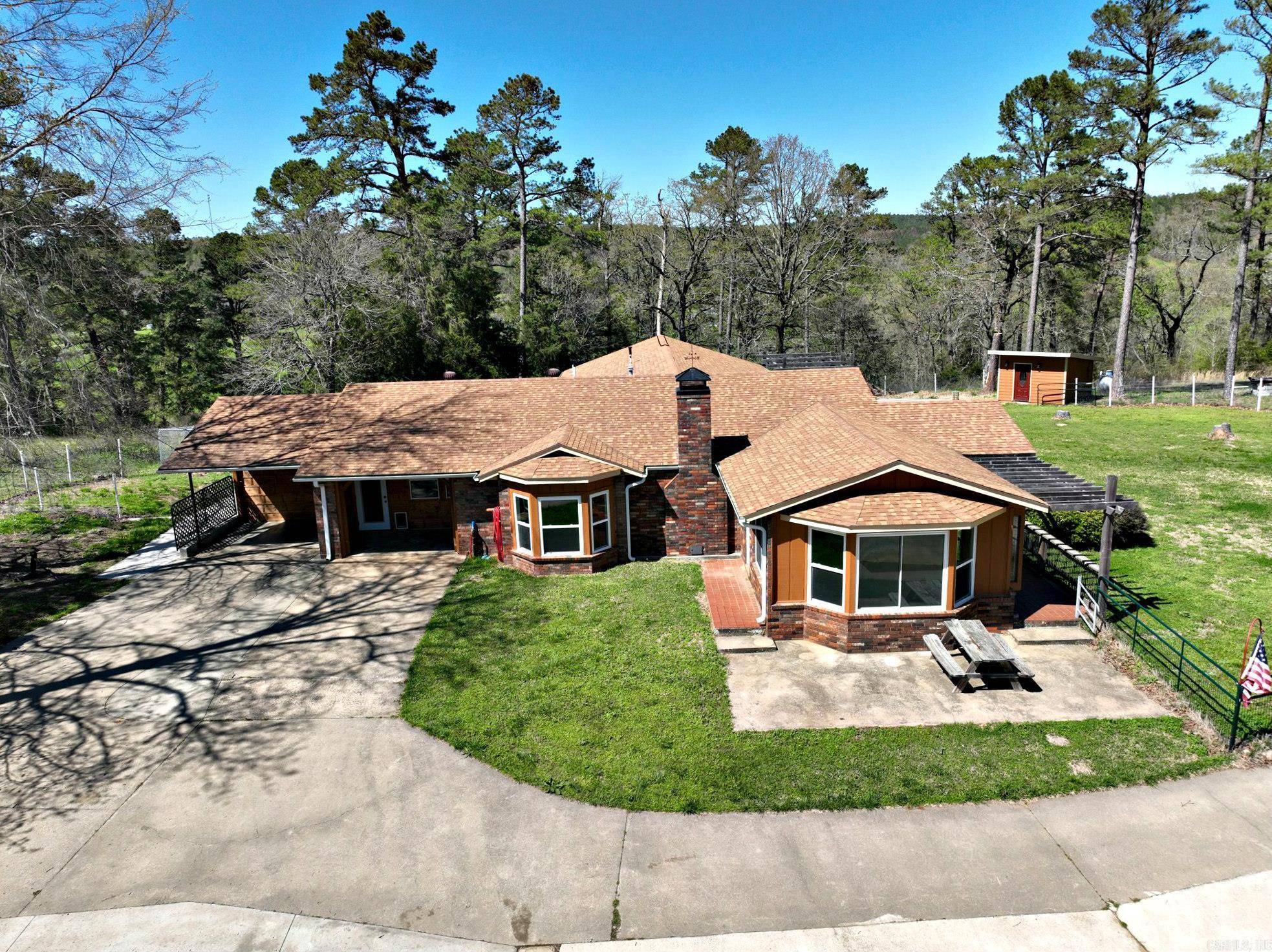 Parks, AR 72950,5891 Highway 28 East