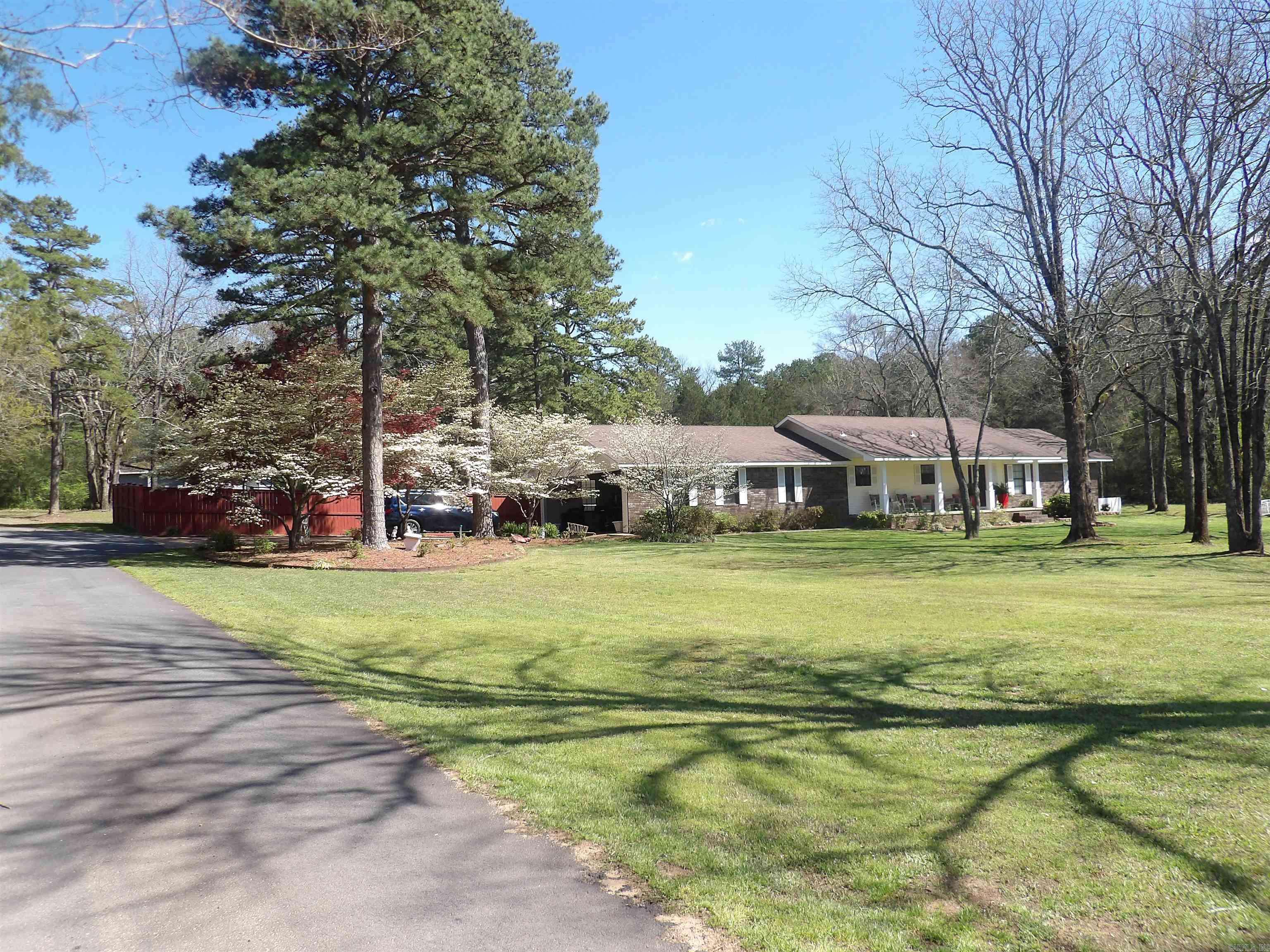 Heber Springs, AR 72543,Address not disclosed