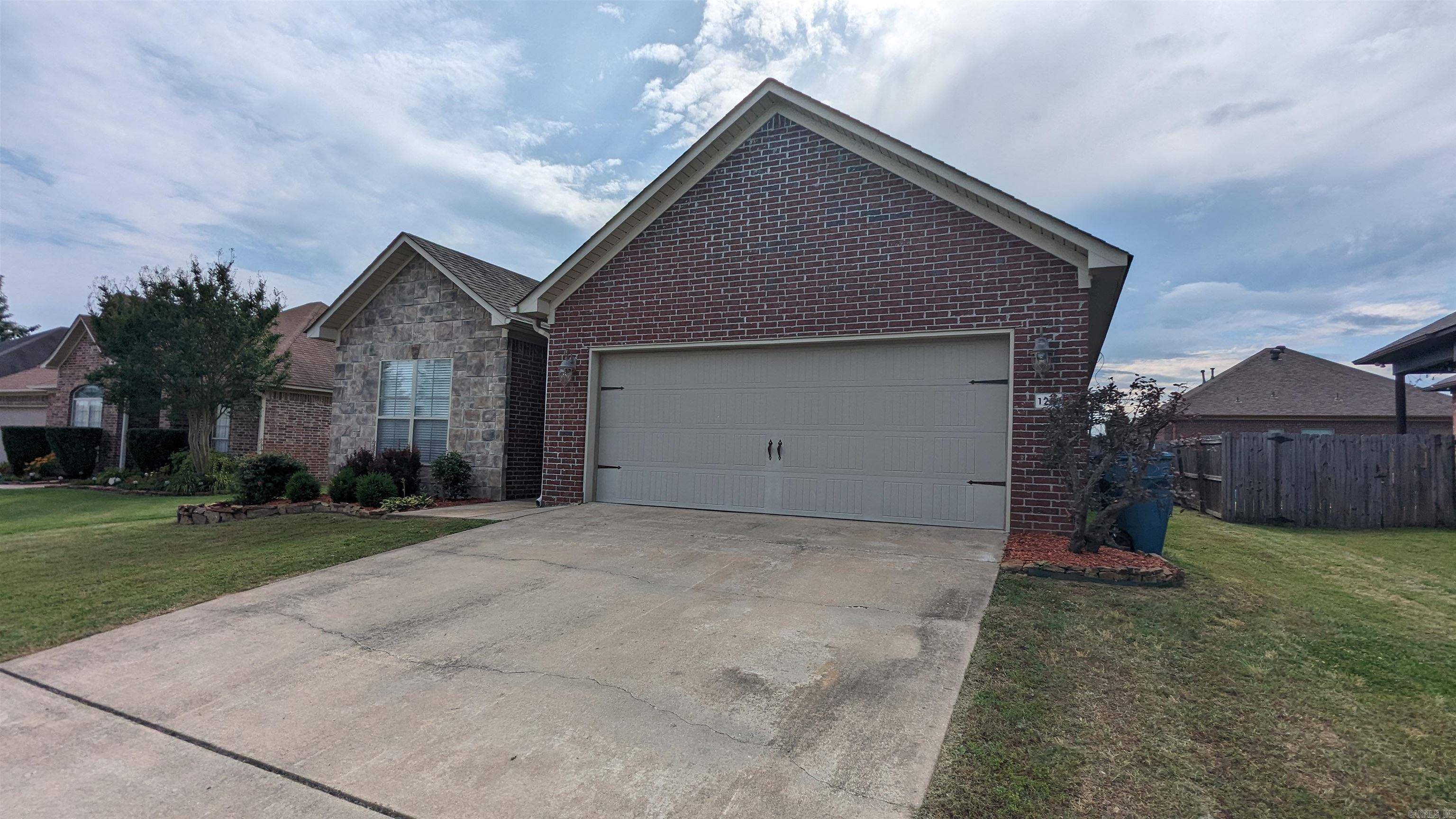 Conway, AR 72034,Address not disclosed
