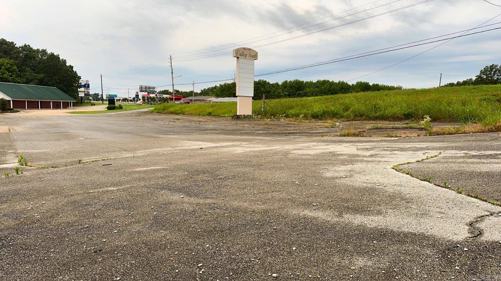Paragould, AR 72450,2201 Linwood Drive