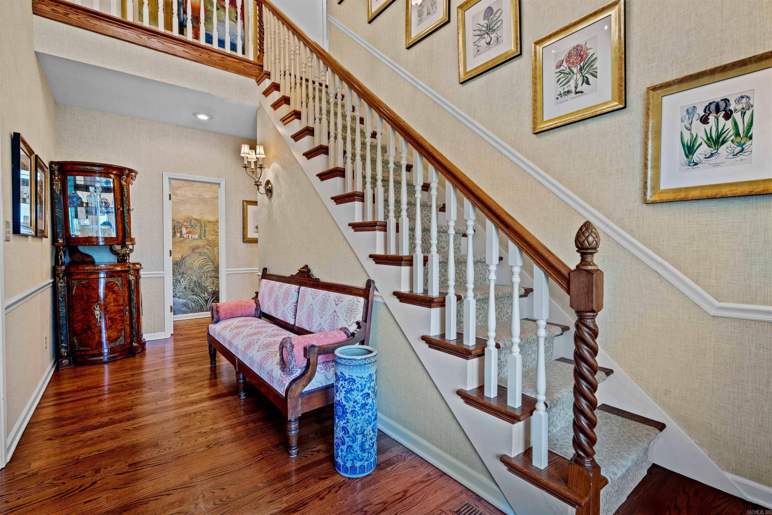 Hot Springs, AR 71901,102 Whispering Hills Street