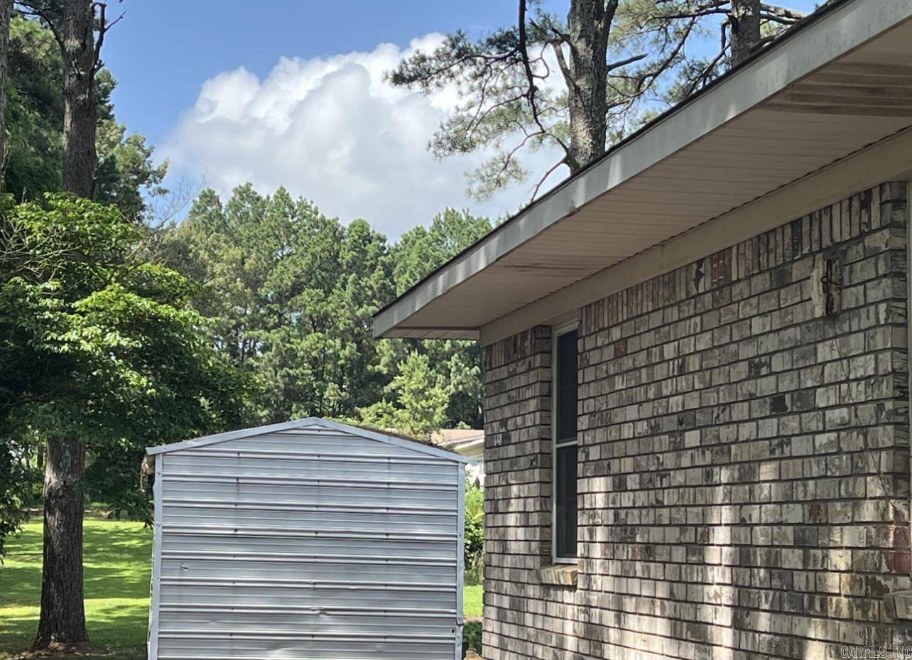 Pearcy, AR 71964,408 Adam Brown Road