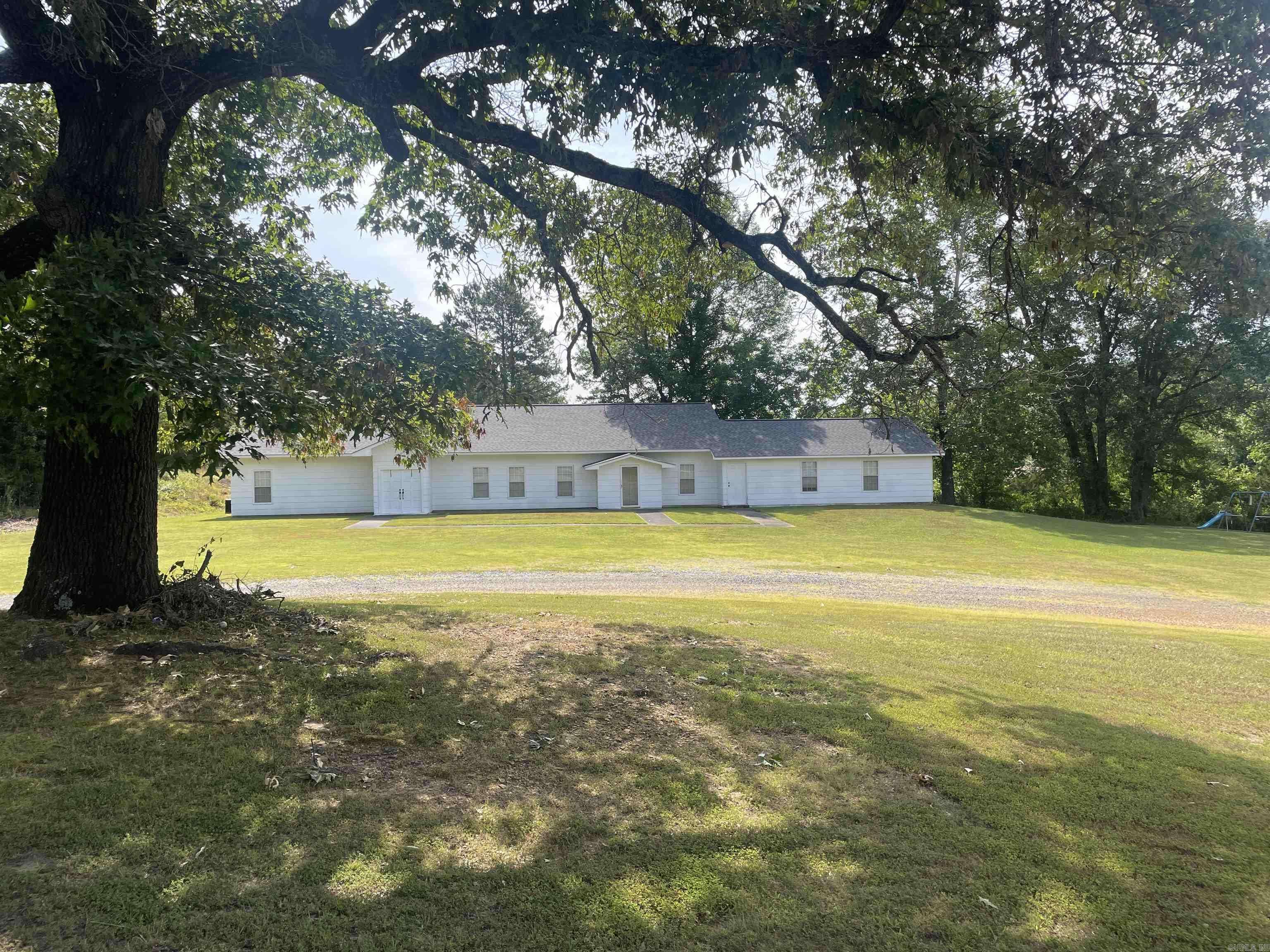 Greenbrier, AR 72058,930 E Hwy 225