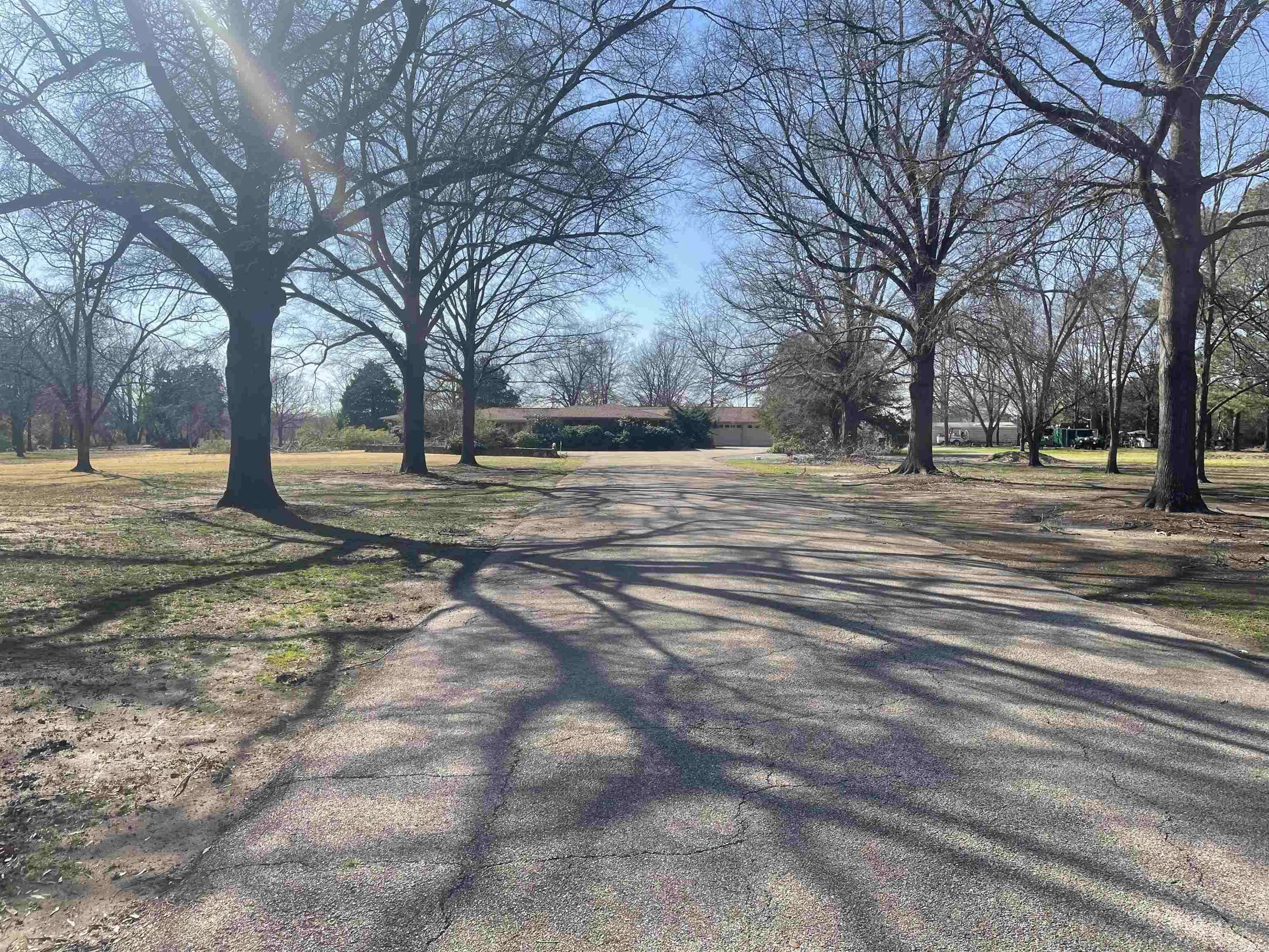 Brinkley, AR 72021,Address not disclosed
