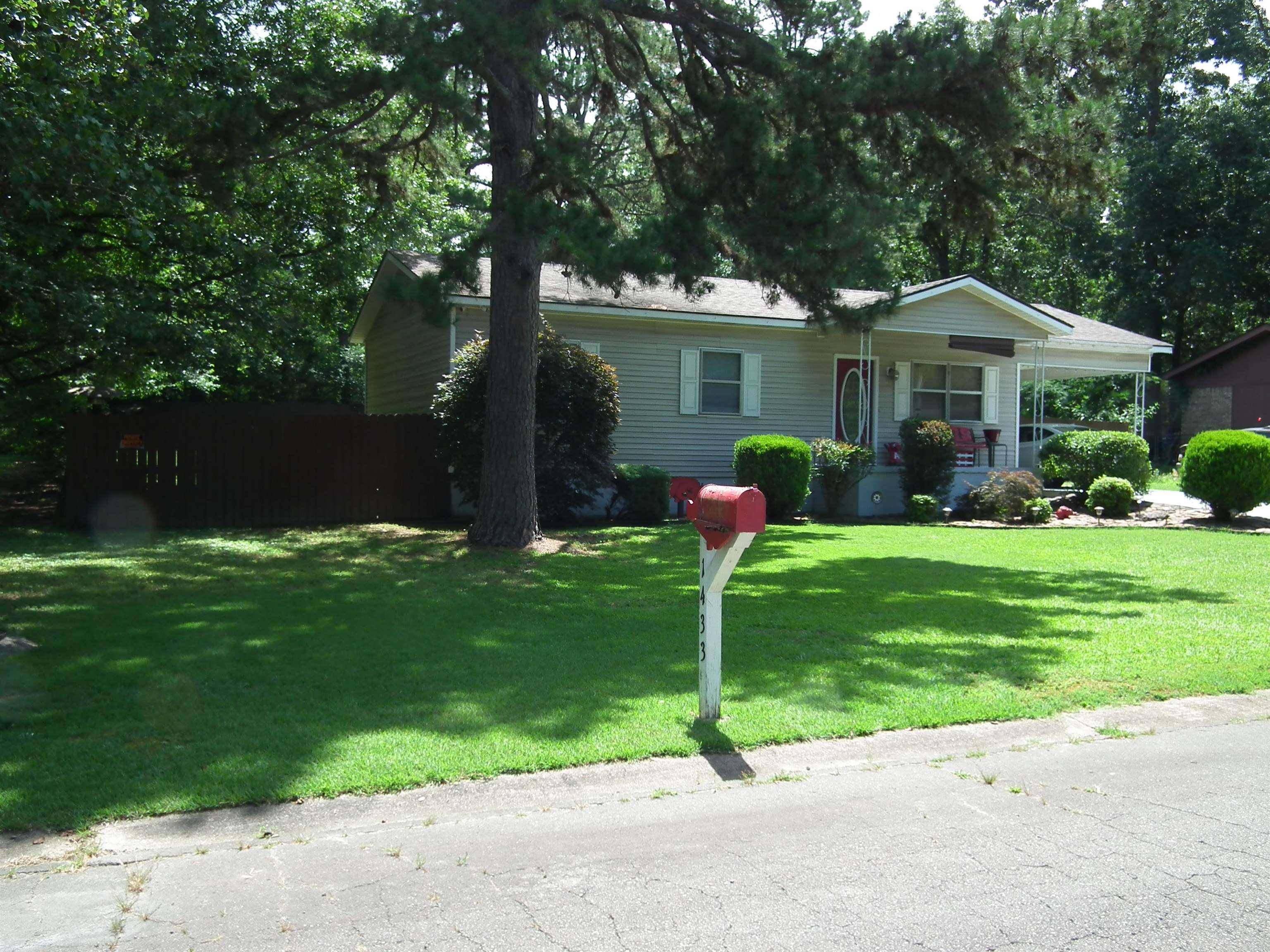 Heber Springs, AR 72543,Address not disclosed
