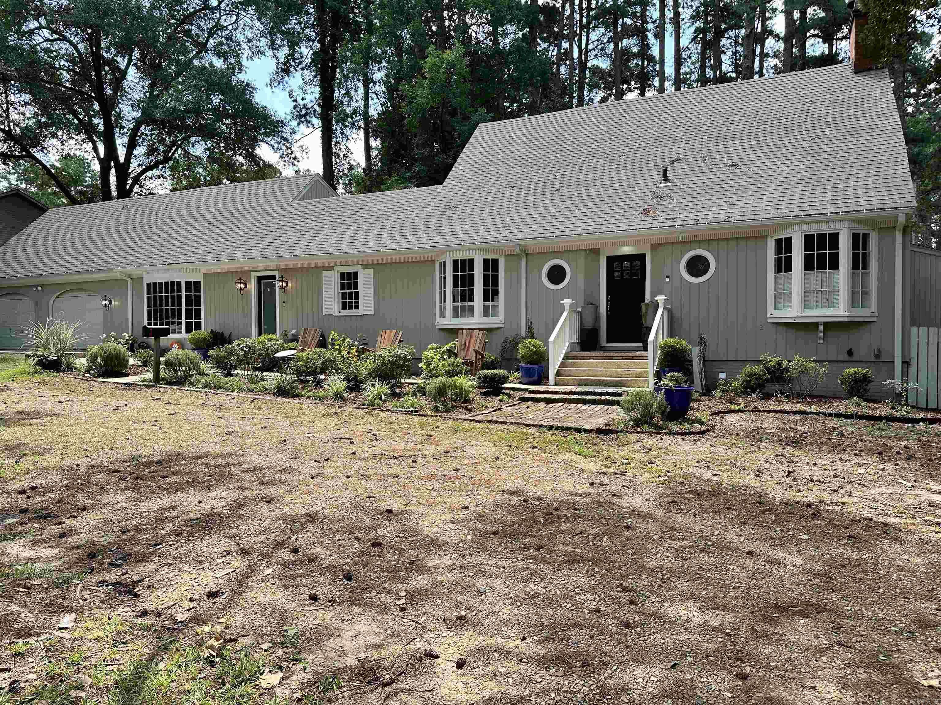Magnolia, AR 71753,941 Highland Circle