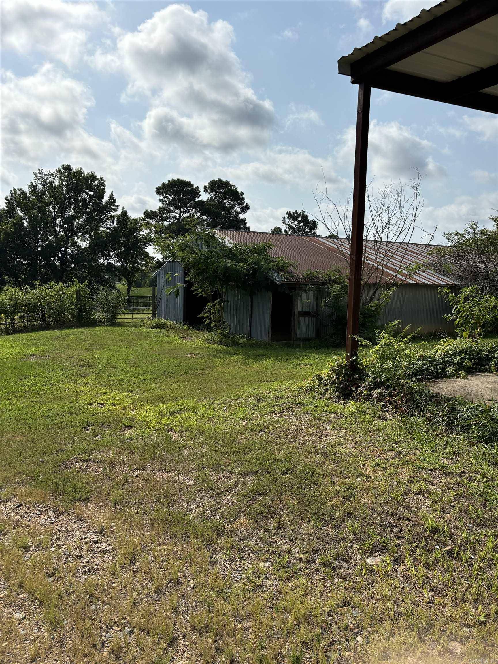 Dierks, AR 71833,161 Manasco Loop